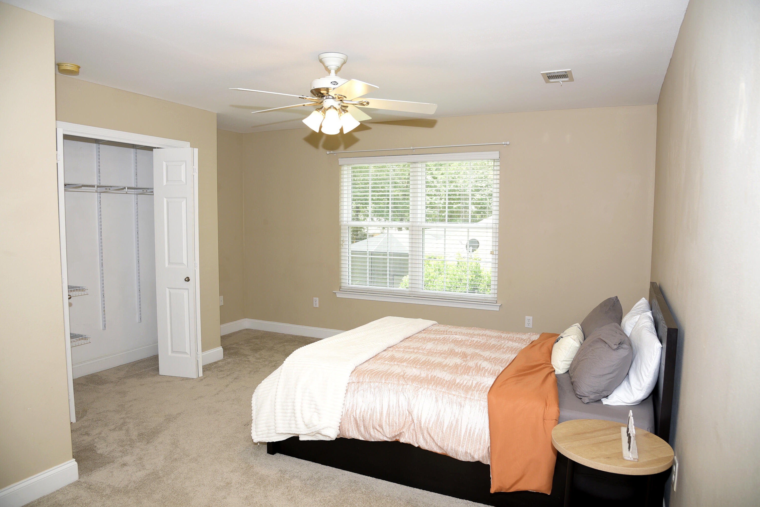 JUNIPER CREEK ESTATES - Residential Lease