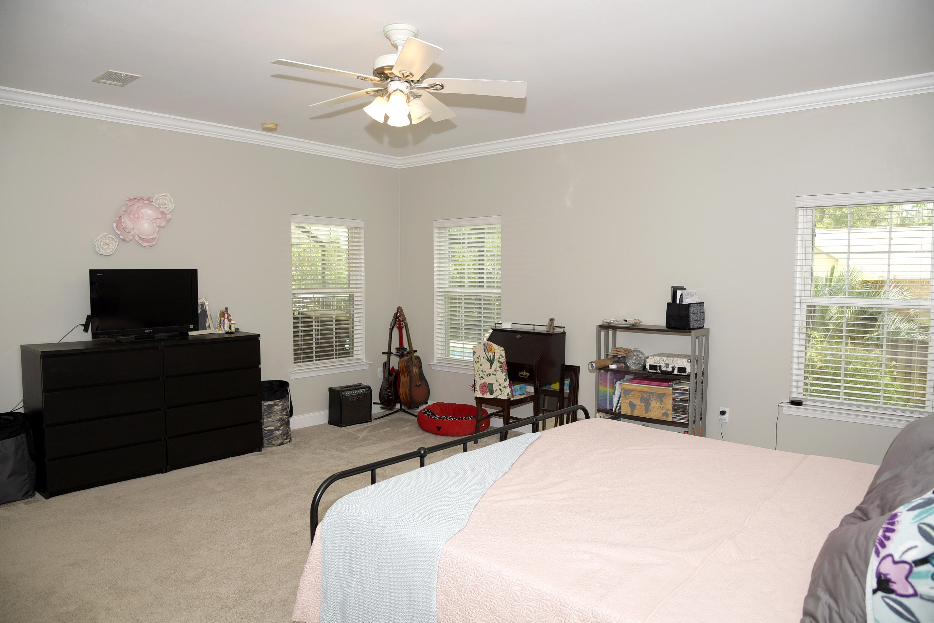 JUNIPER CREEK ESTATES - Residential Lease