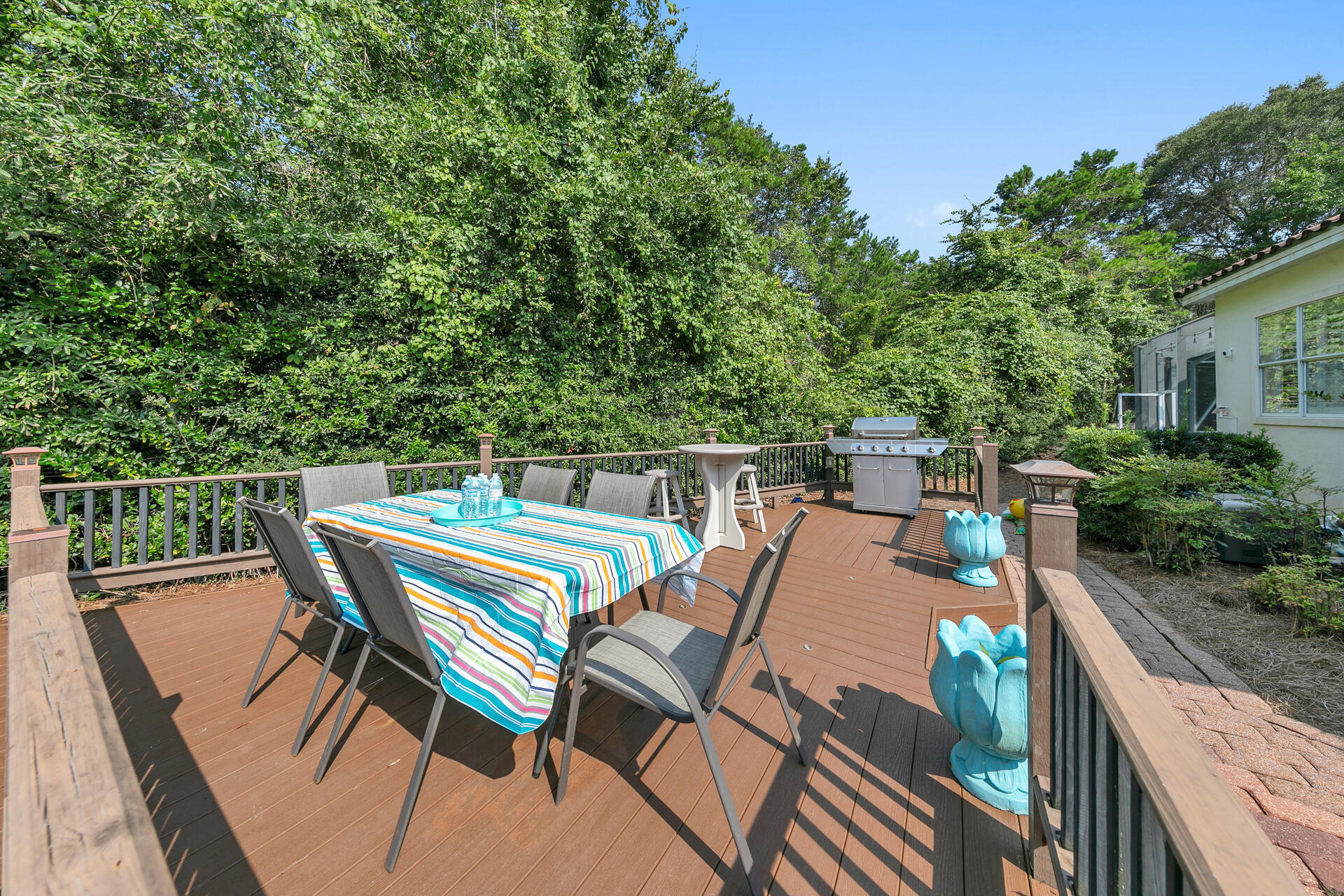 TOPS'L - Residential Lease