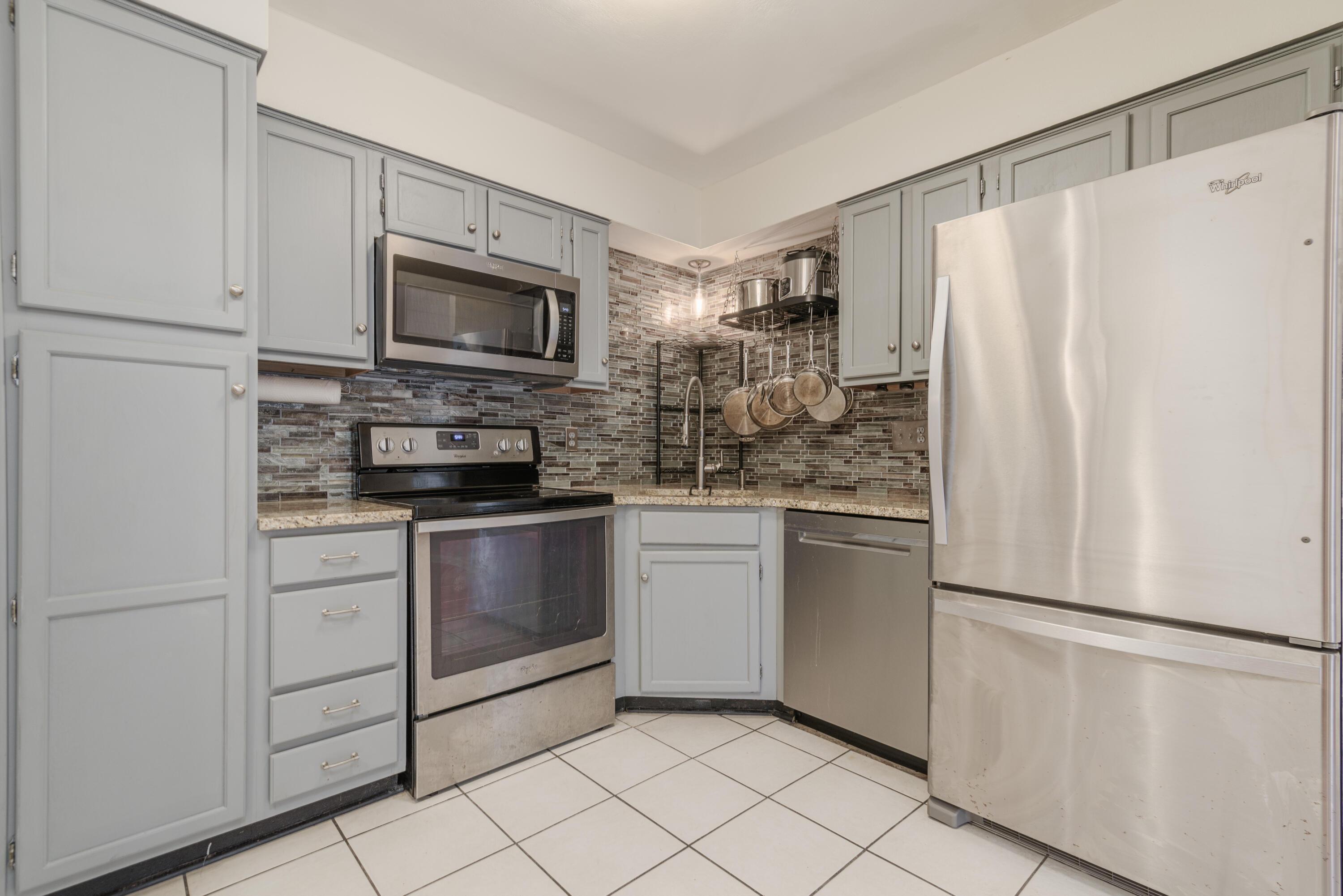 Rocky Bayou T/H - Residential