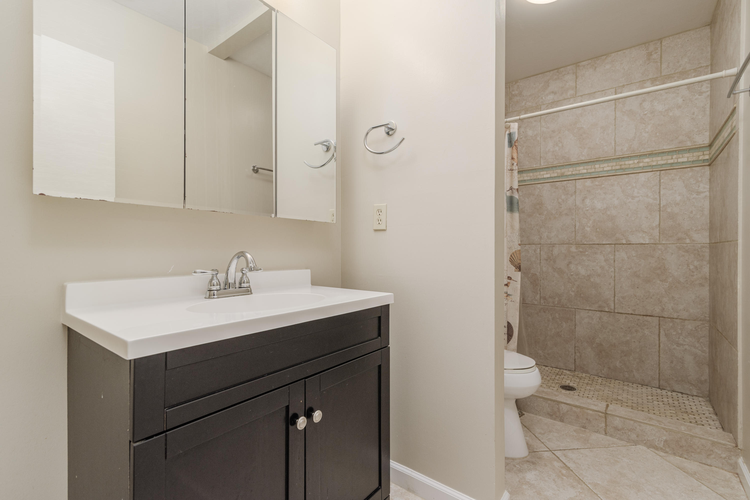 Rocky Bayou T/H - Residential