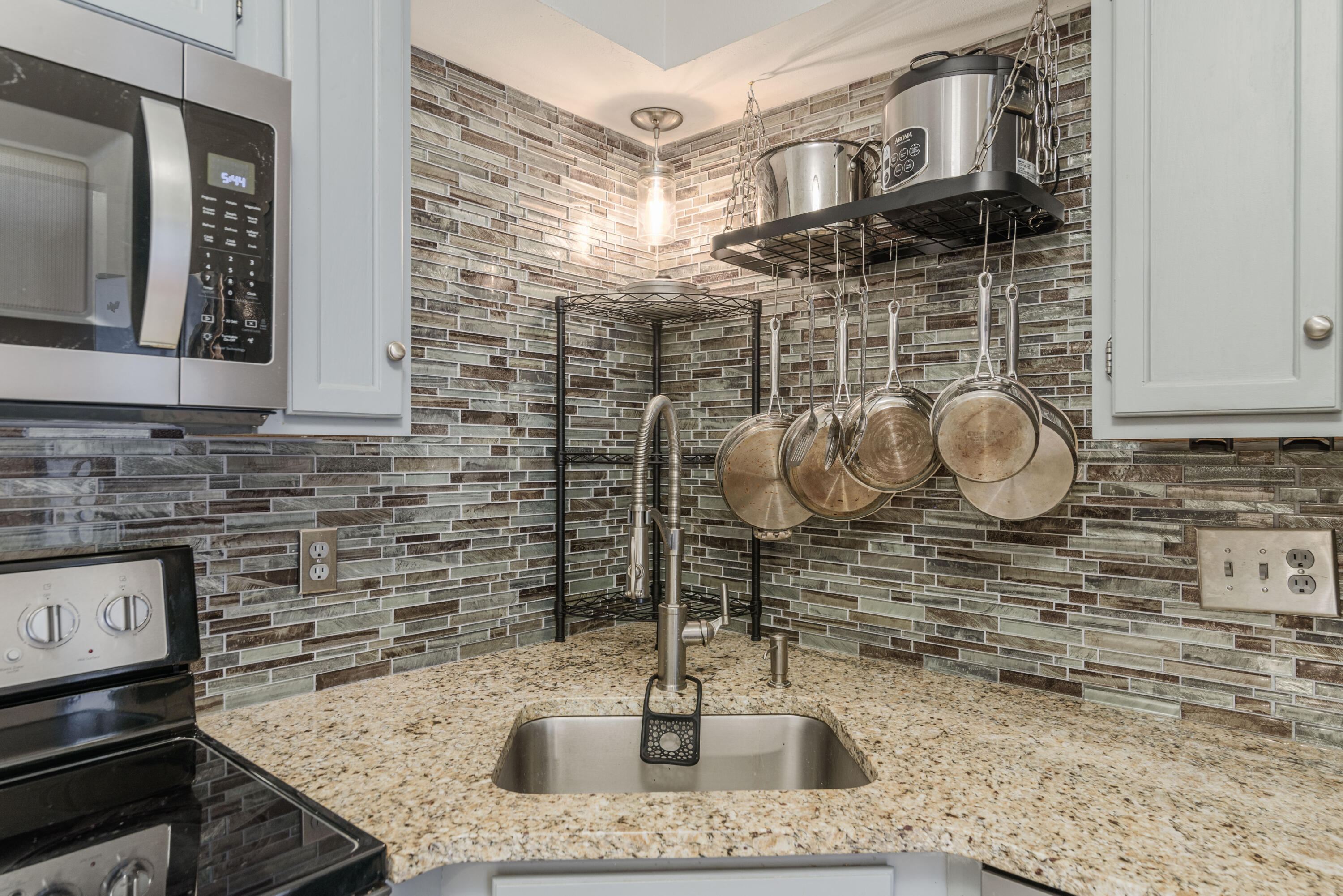 Rocky Bayou T/H - Residential