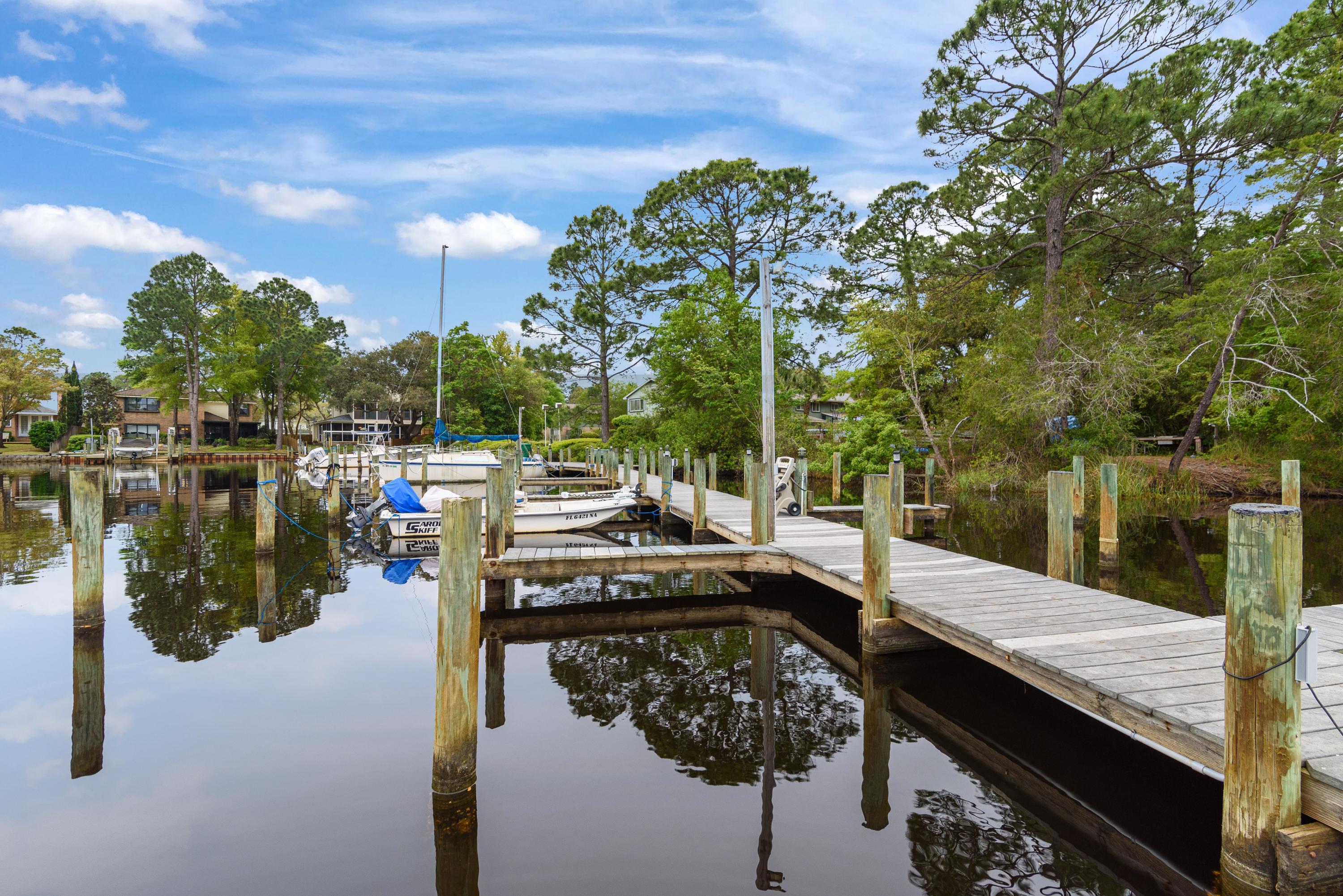 Rocky Bayou T/H - Residential