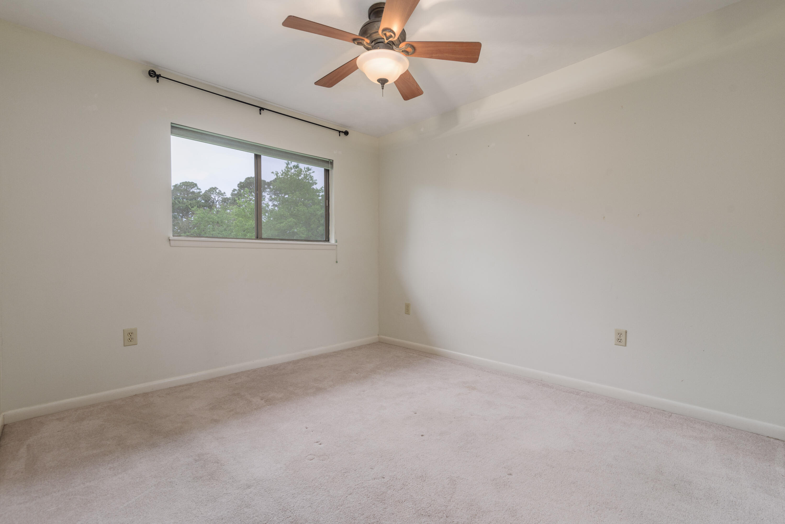 Rocky Bayou T/H - Residential