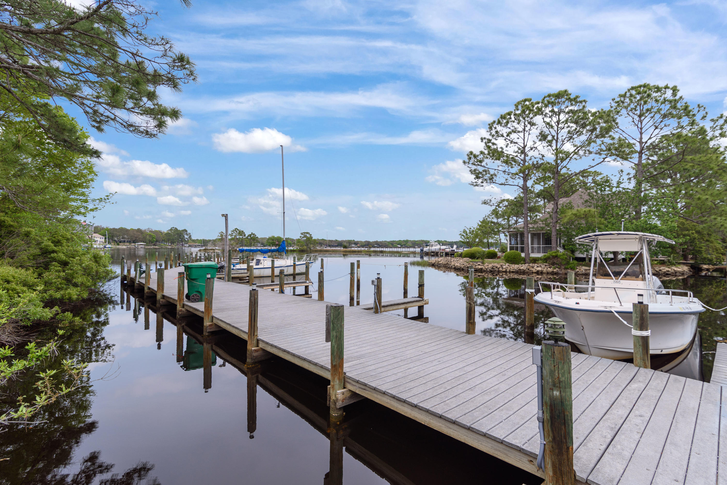 Rocky Bayou T/H - Residential