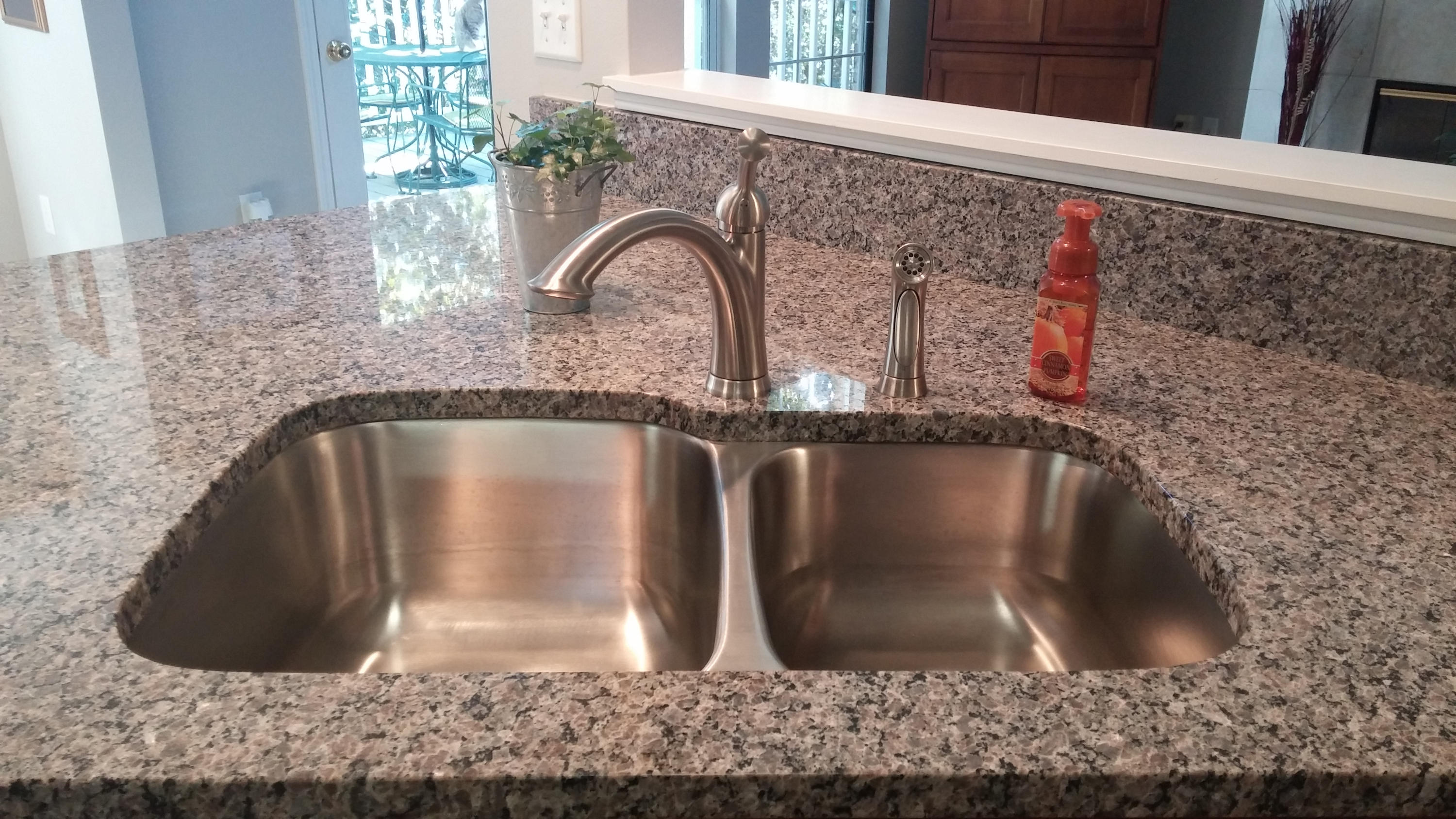 ROCKYWOOD PH 5 - Residential