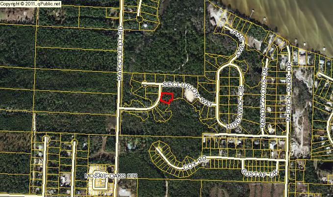 SECLUSION BAY - Land