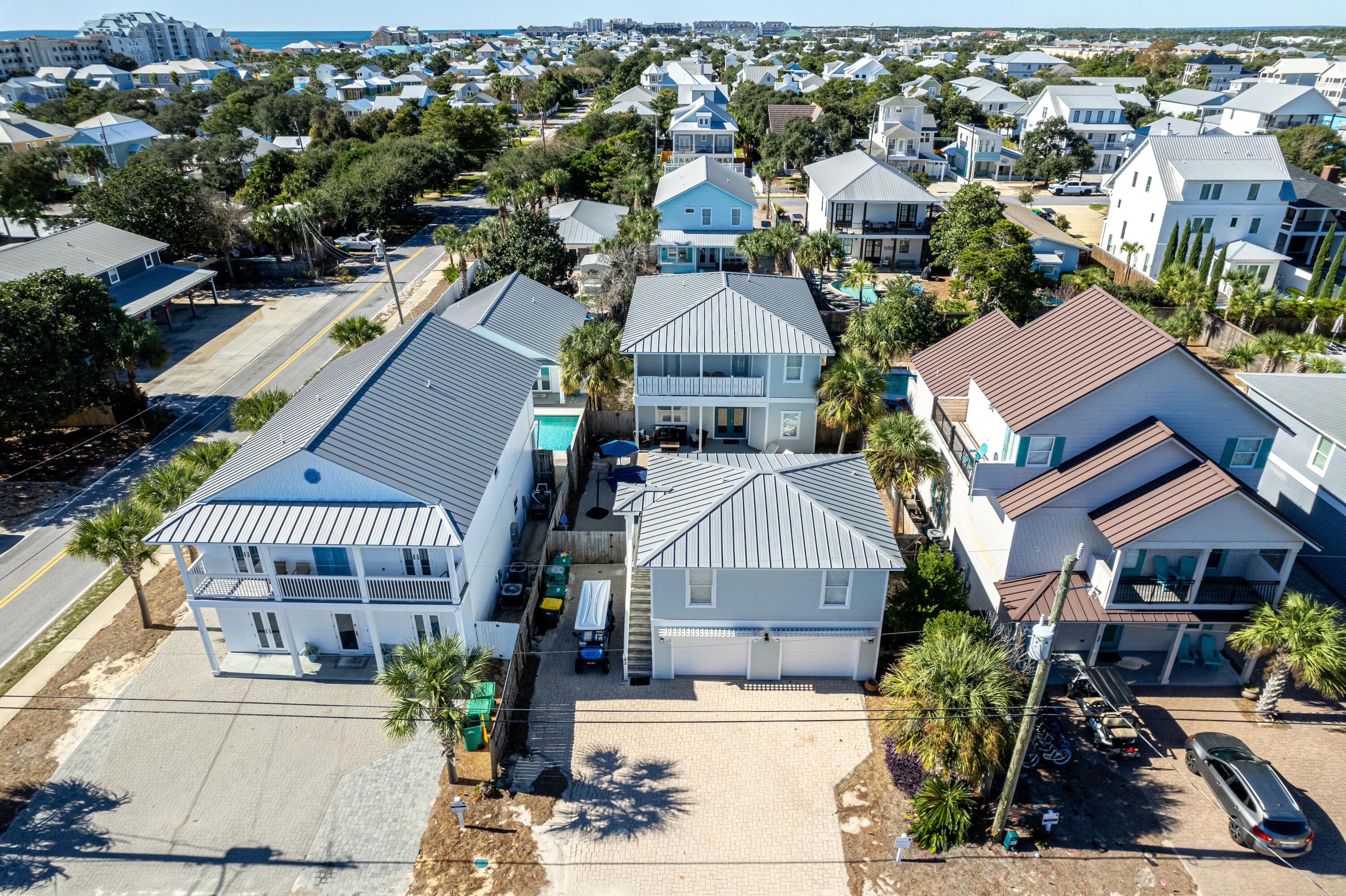 CRYSTAL BEACH - Residential