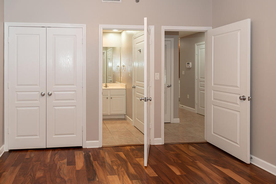 INDIANOLA ON THE WATER - Residential Lease