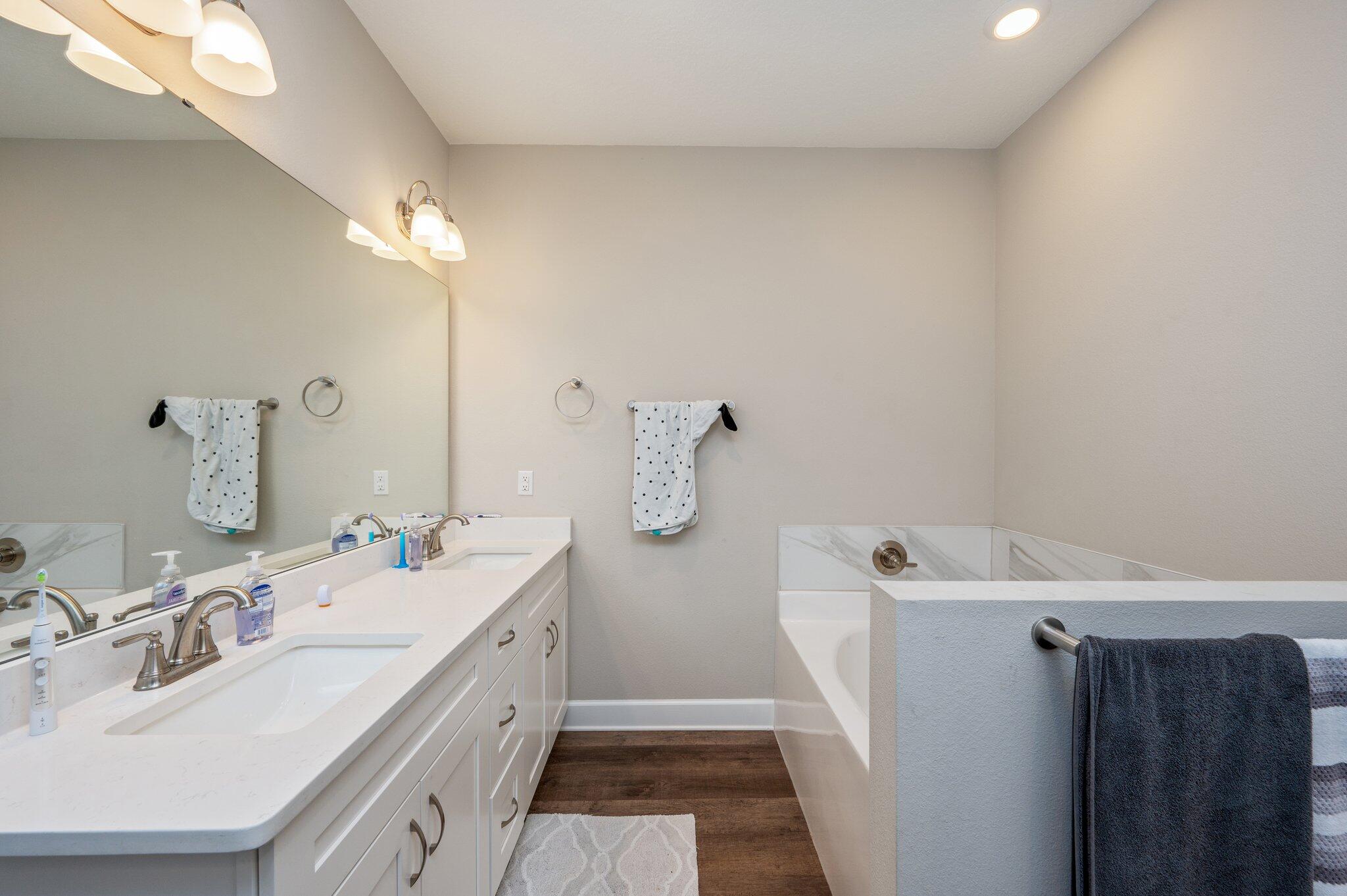 Overlook at Chestnut Ridge - Residential Lease