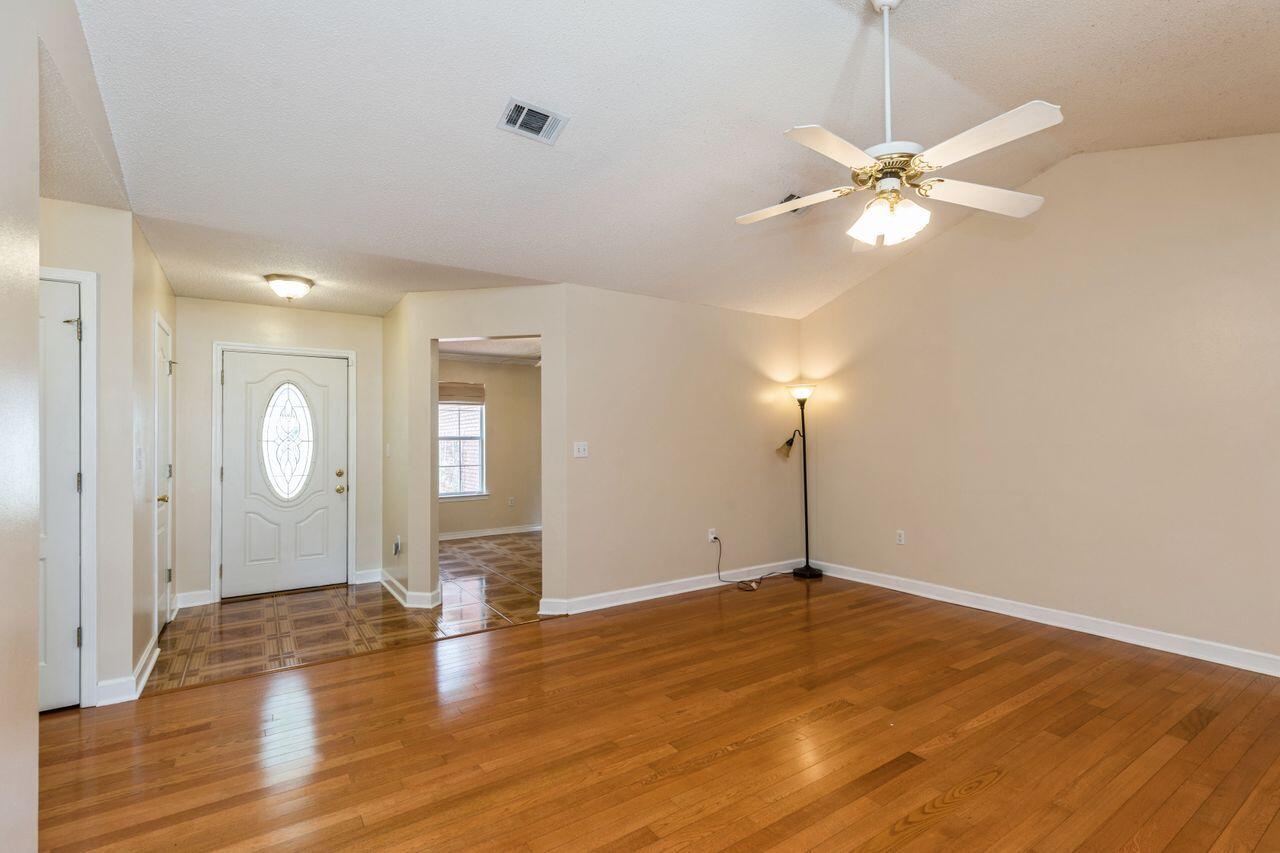 RANSOM PINES AMEND - Residential