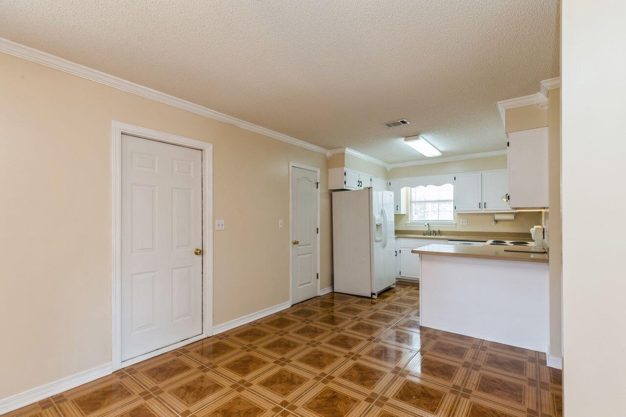 RANSOM PINES AMEND - Residential