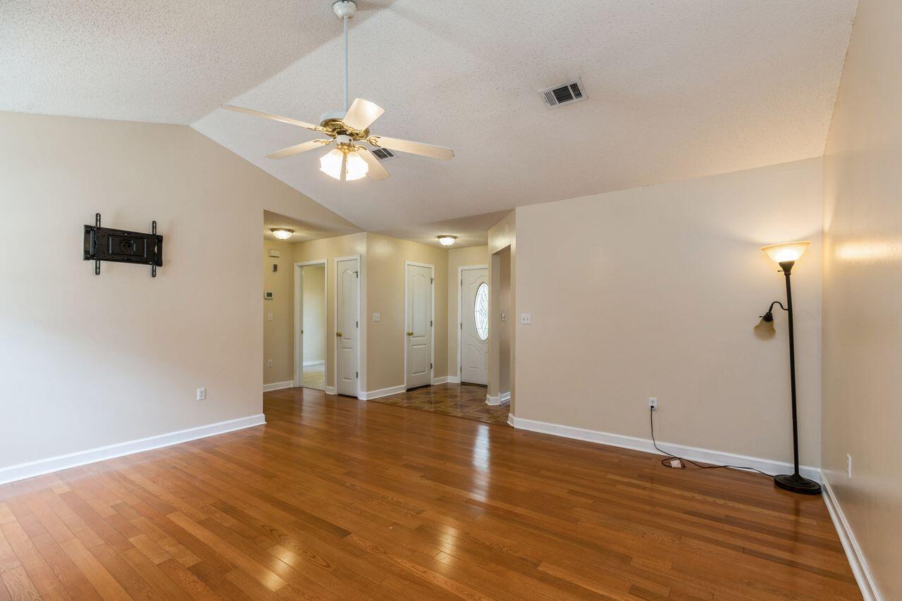 RANSOM PINES AMEND - Residential