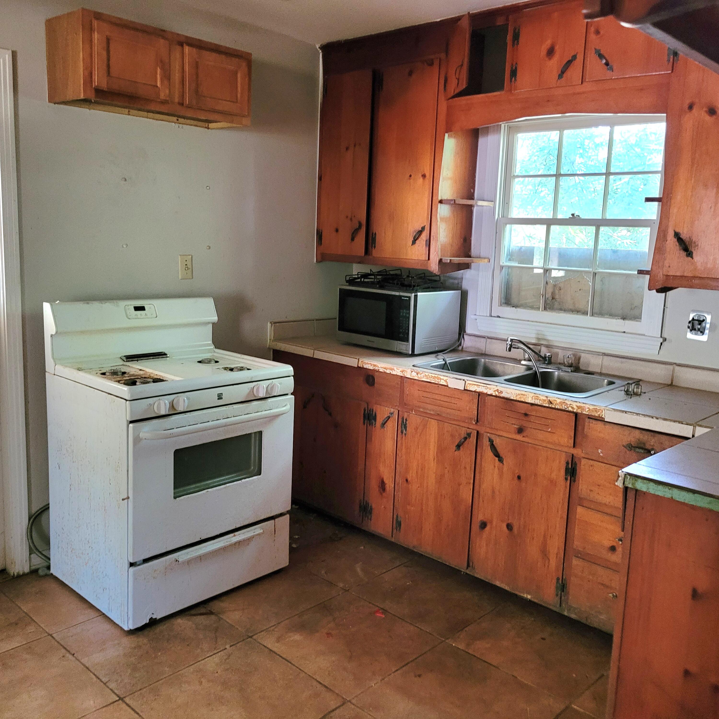 SANTA MARKELLA - Residential