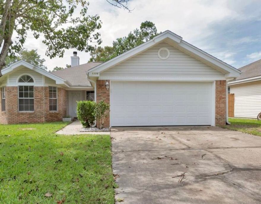 This property is being sold as-is. Please send all offers on as-is contract. Appraisal report ready for new buyers! Roof 2020! 2020 water heater!Seller is all moved out and deep clean has been done. All ready for its new buyers to put their own touches, this 3 bedroom 2 bath home with 2 car garage is Minutes from Hurlburt Field, NWF State College, Hospitals, & Fort Walton Dining, Shopping & Beaches. Laminate wood floors & tile thorughout! Master suite is spacious with a walk in closet, and master bath has a stand up shower! This home offers a split floor plan, living room with vaulted ceilings & fireplace, a sunroom, fenced in back yard & on a cul-de-sac. Call today for your showing!