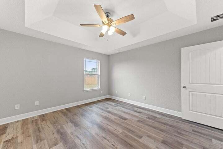 SEABREEZE VILLAS - Residential