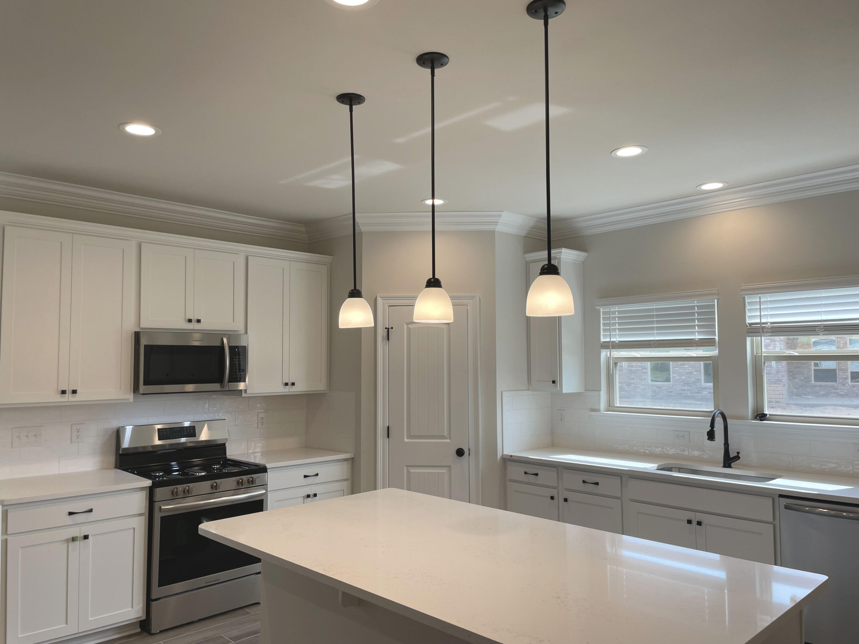 THE BLUFFS AT LAFAYETTE - Residential