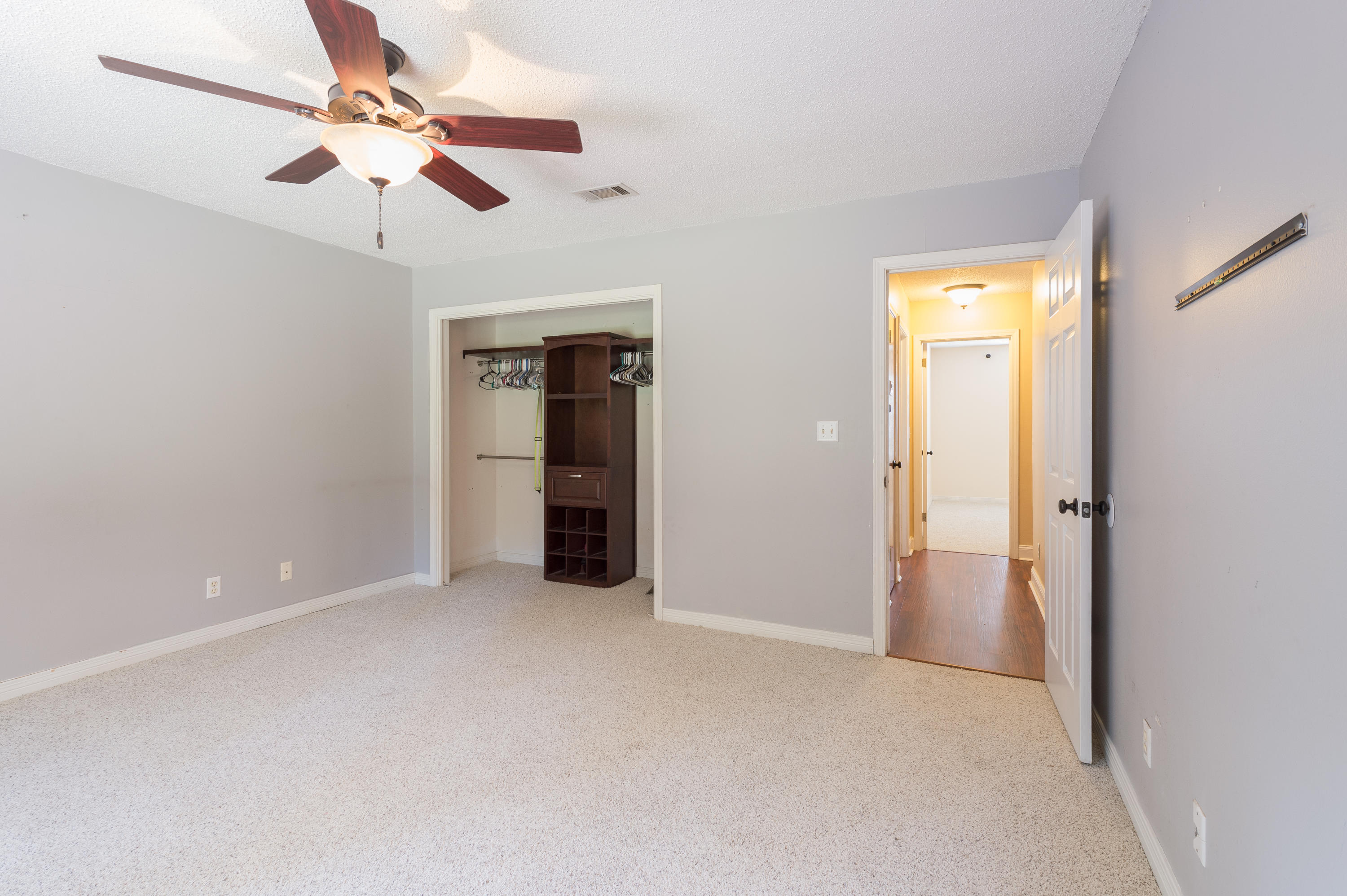 MILLS LANDING - Residential