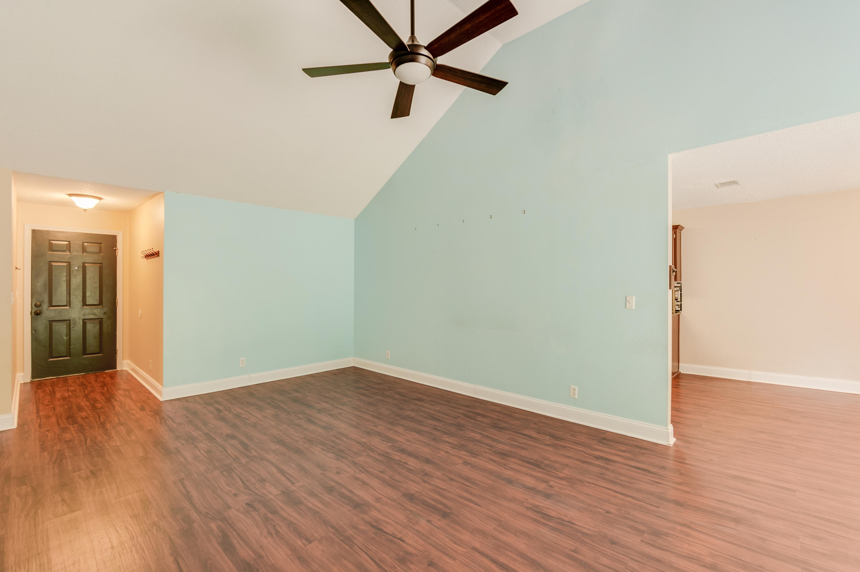 MILLS LANDING - Residential