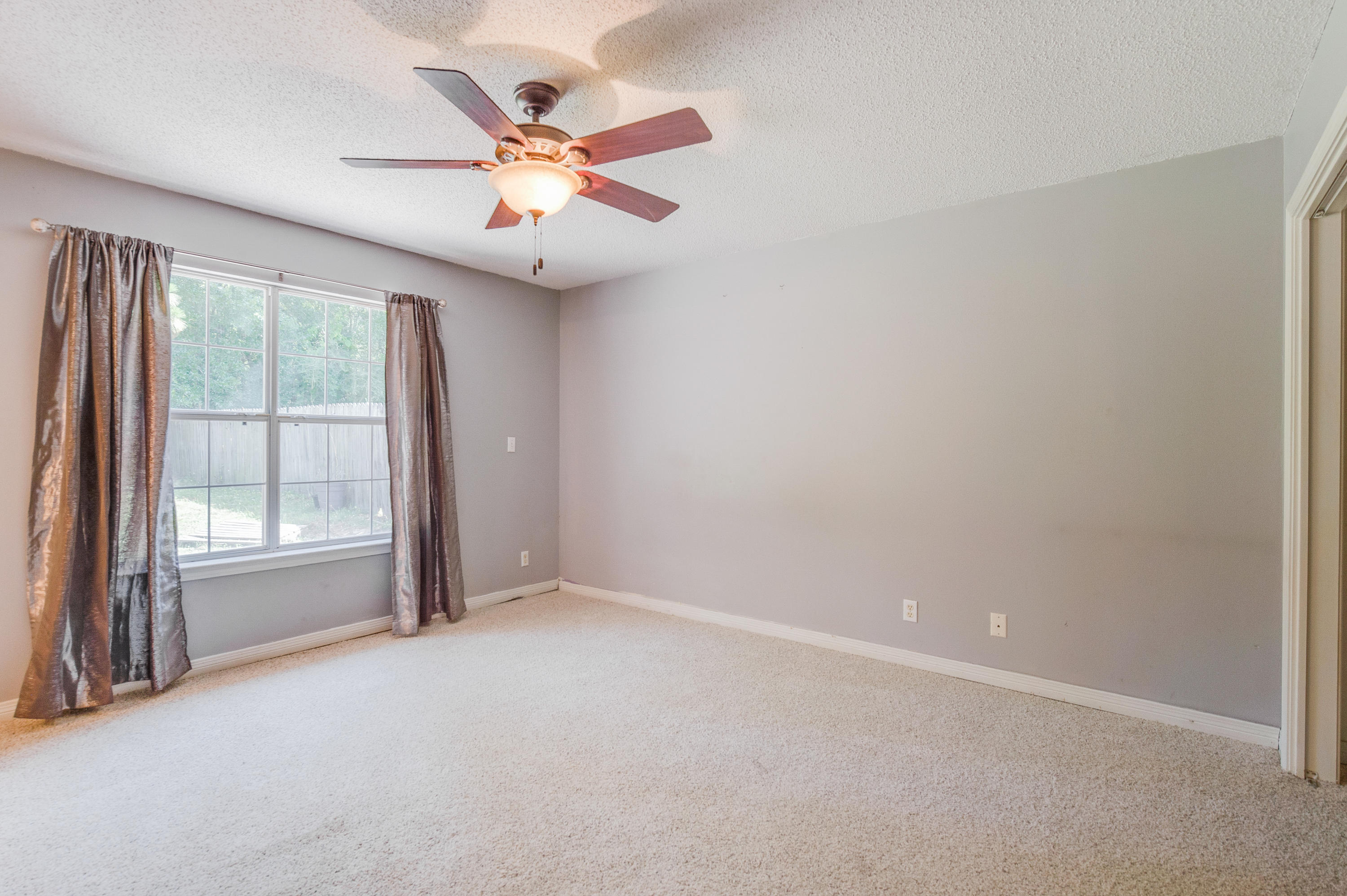 MILLS LANDING - Residential