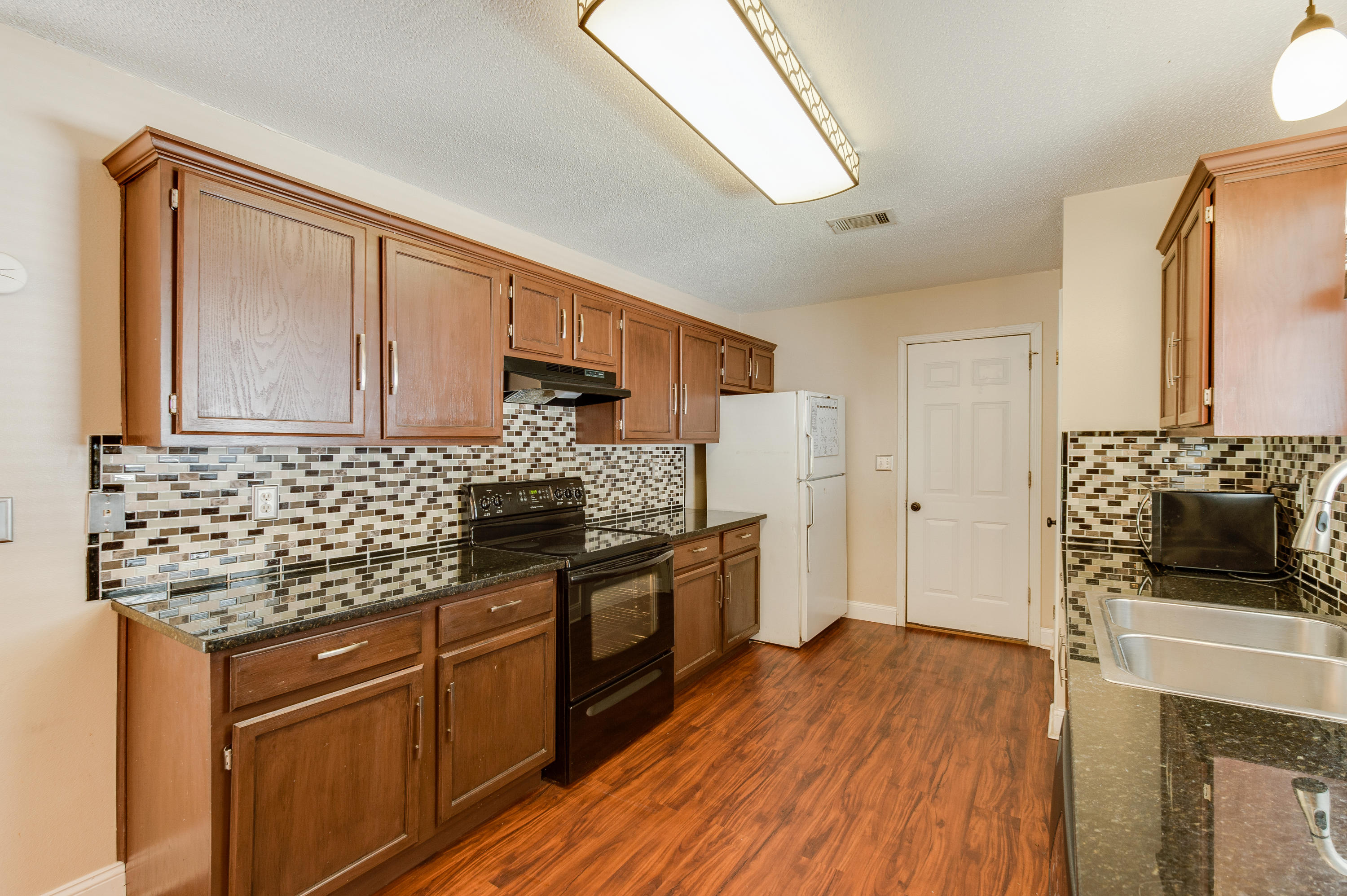 MILLS LANDING - Residential