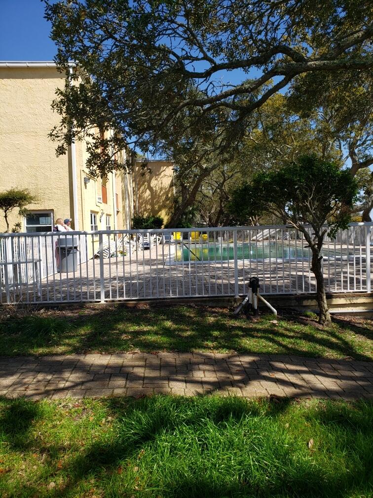 CEDARS CONDO - Residential