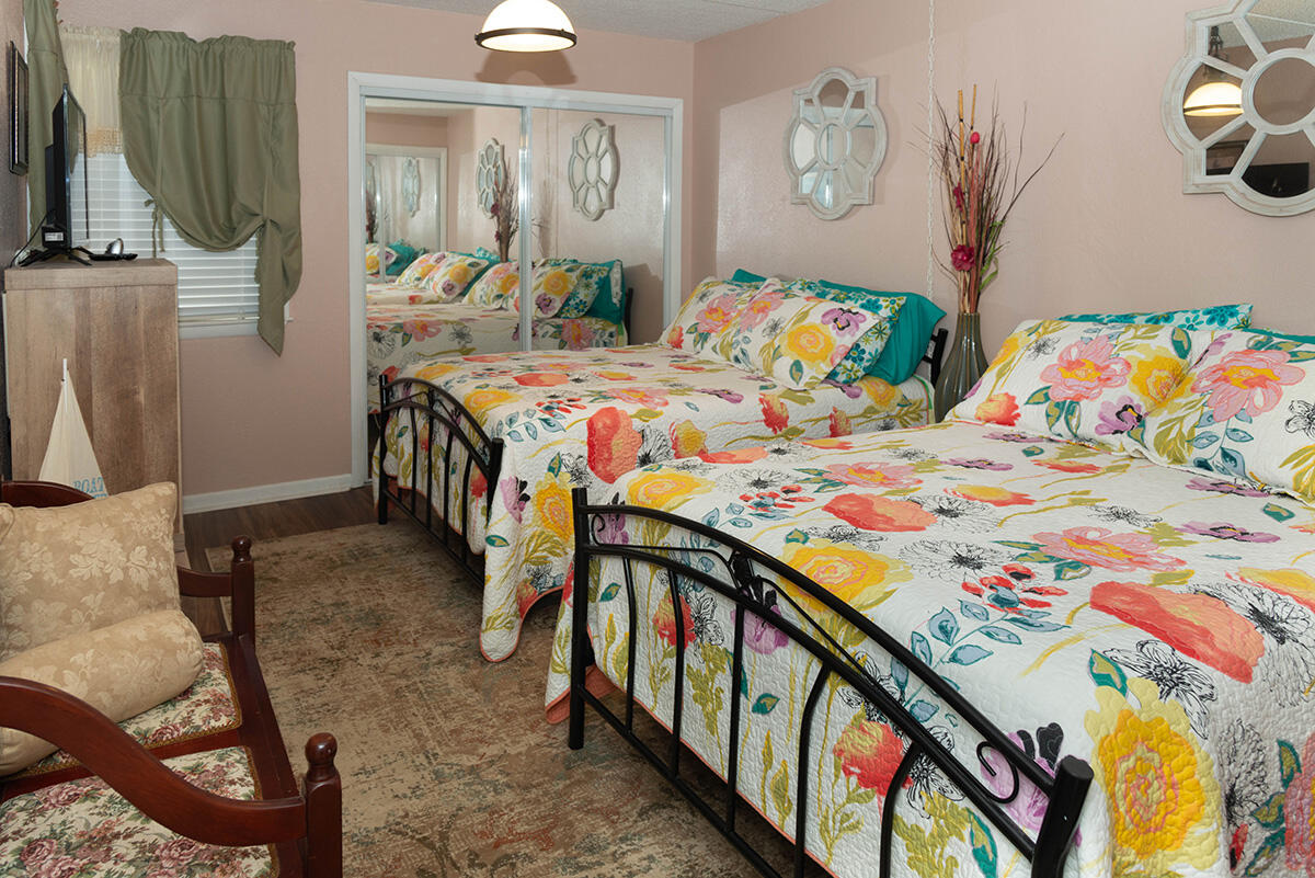 CEDARS CONDO - Residential