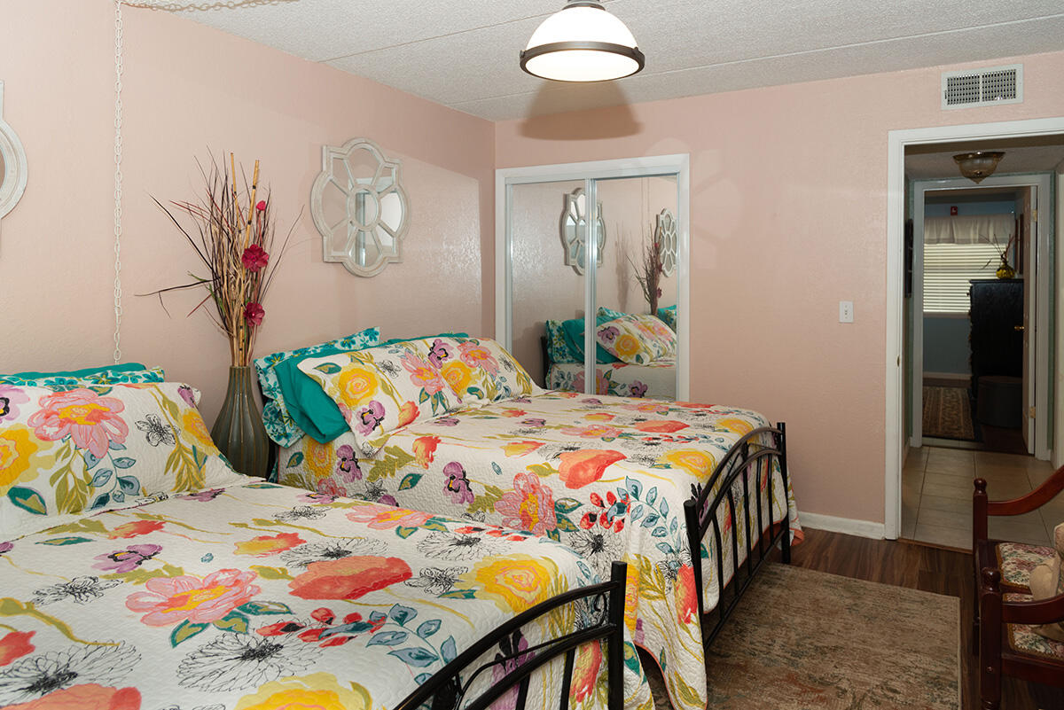 CEDARS CONDO - Residential