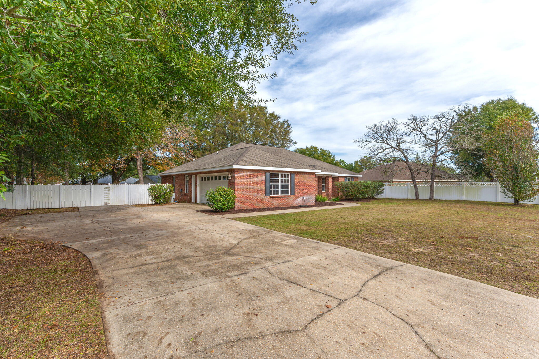 HERITAGE HILLS UNIT 1 - Residential