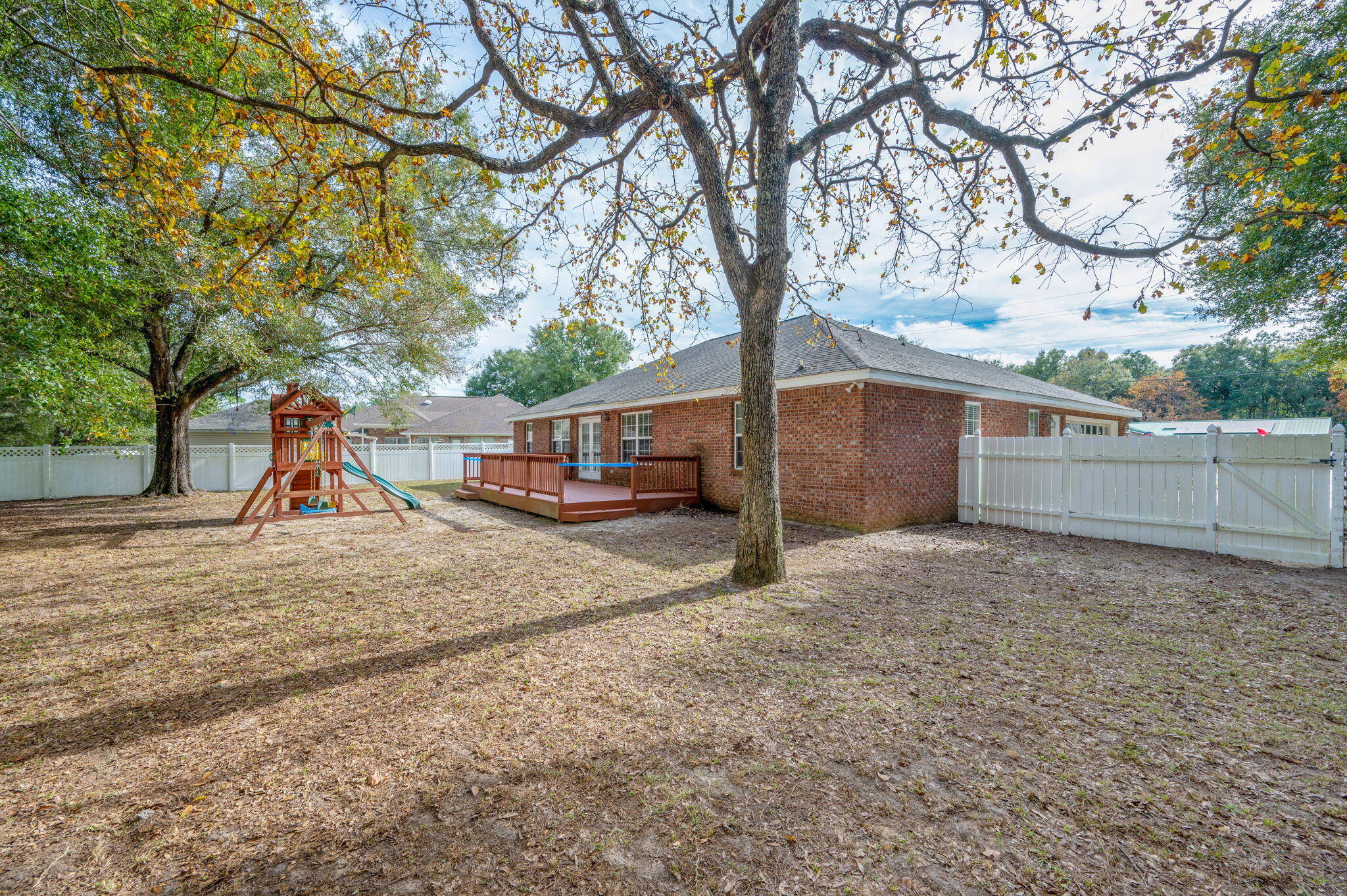 HERITAGE HILLS UNIT 1 - Residential