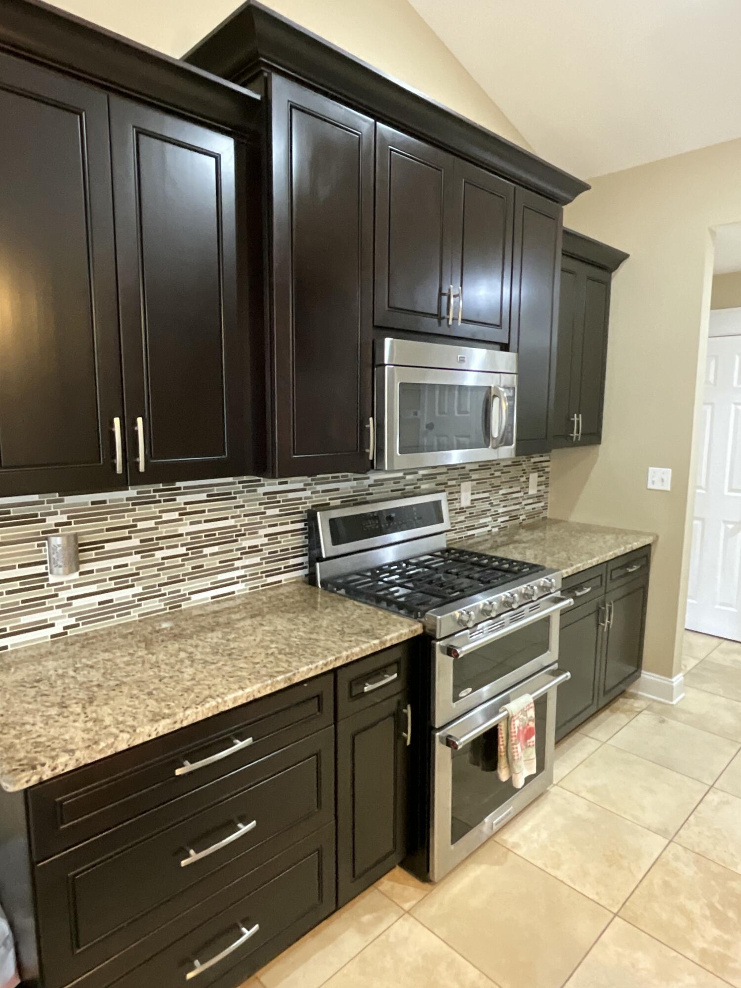 HIDDEN PINES S/D - Residential