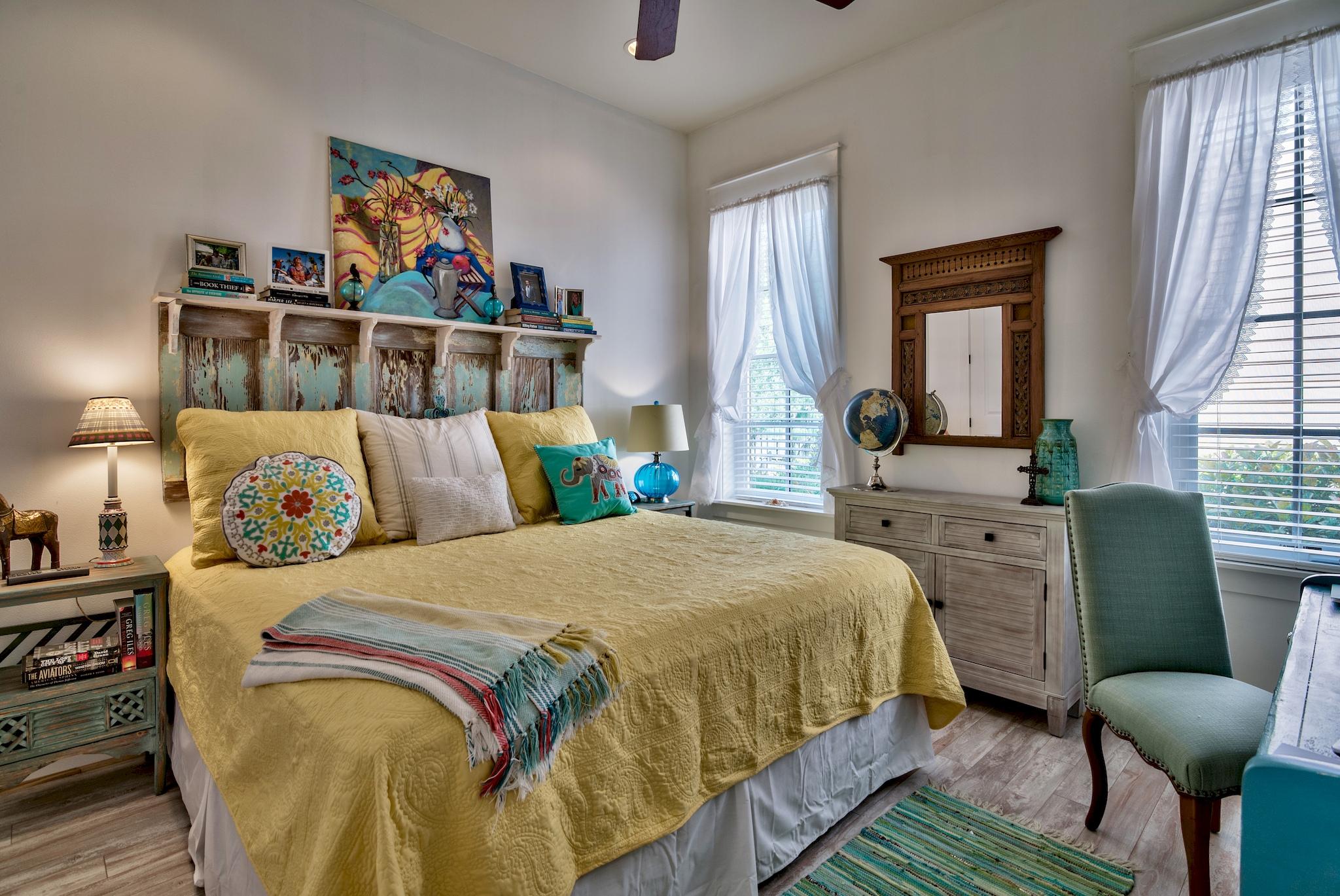 BUNGALOS AT SANDESTIN - Residential