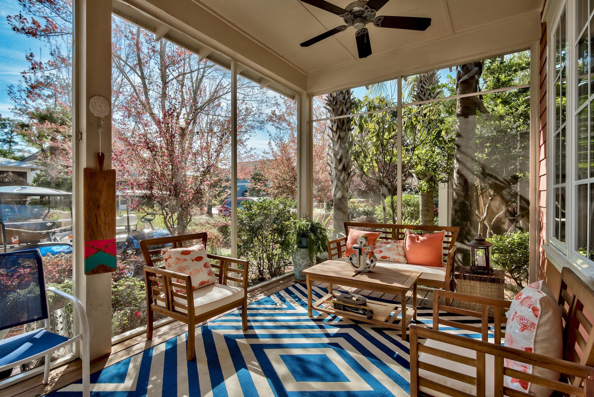 BUNGALOS AT SANDESTIN - Residential