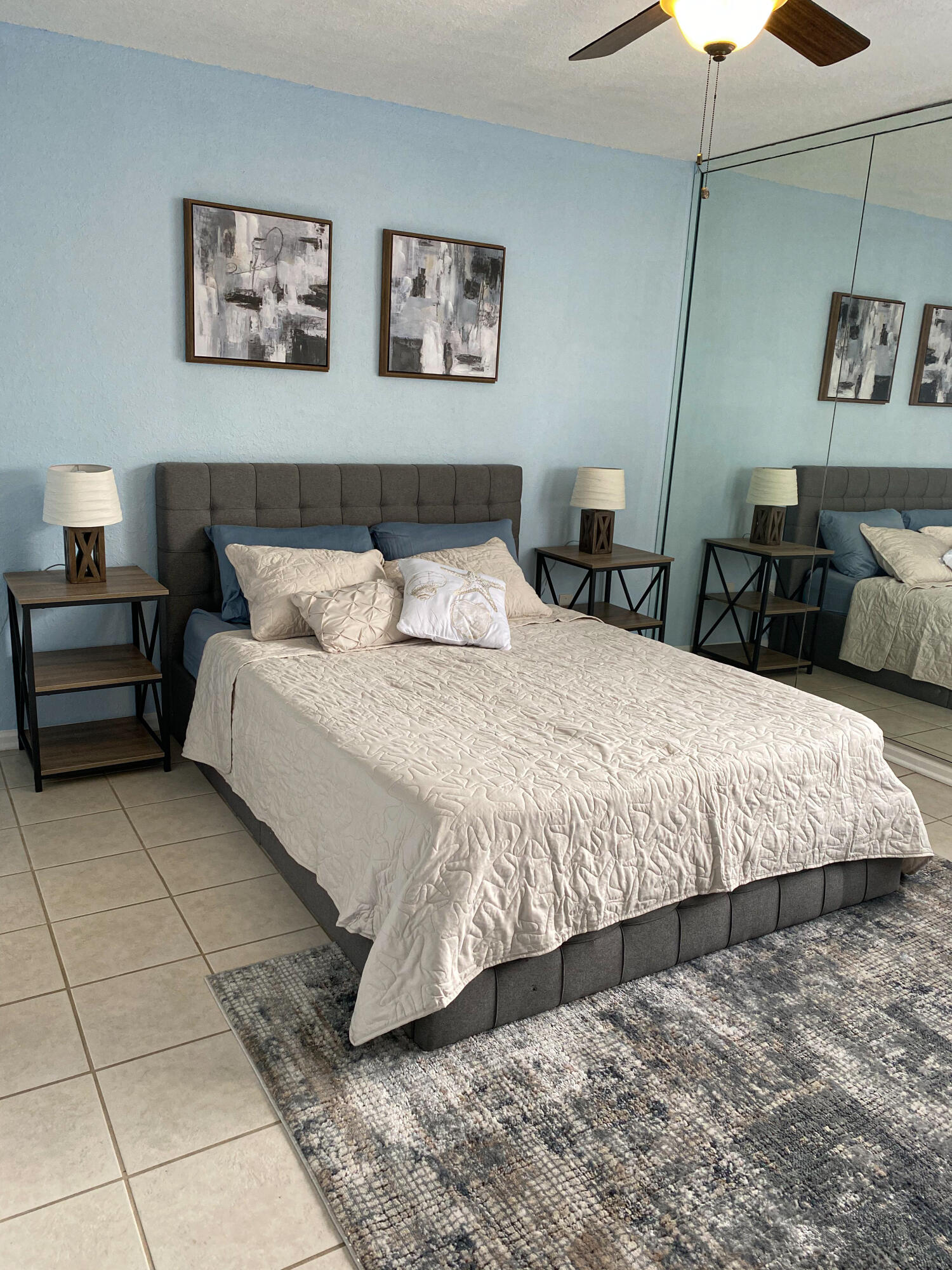 Discover your new home in this inviting Top floor corner unit 3-bedroom, 2-bath condo, ideally located just steps from a beautiful dog park and a short walk to the beach! Enjoy an open living space filled with natural light, a modern kitchen, and a serene master suite with an en-suite bathroom. Perfect for pet lovers and beach enthusiasts, this condo combines convenience and comfort in a desirable neighborhood. Don't miss your chance to make it yours!Indian Lake amenities include a pool, gym, & picnic area. Plenty of parking for your car & boat. Showings by appointment