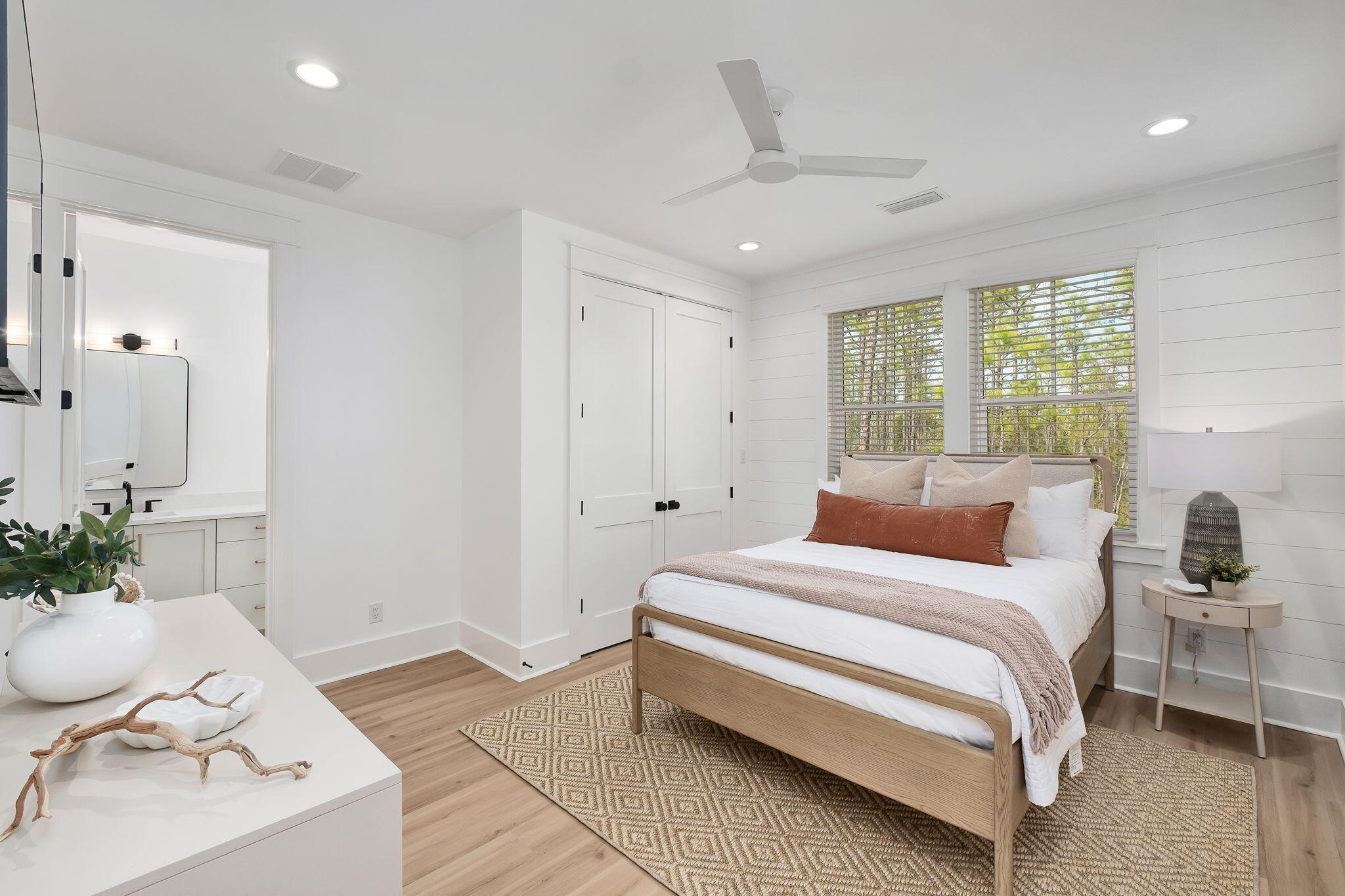 TREETOP S/D - Residential