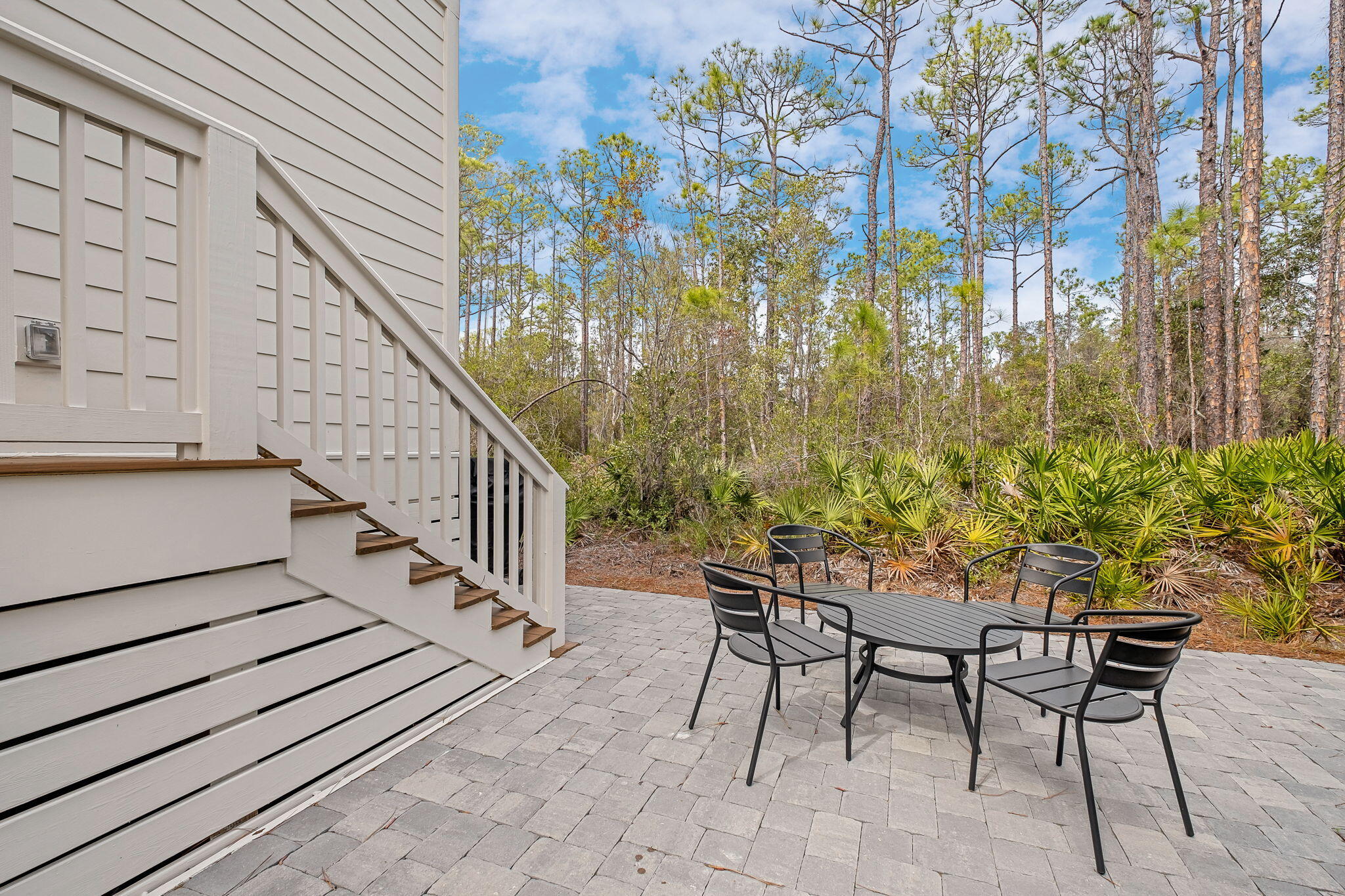TREETOP S/D - Residential