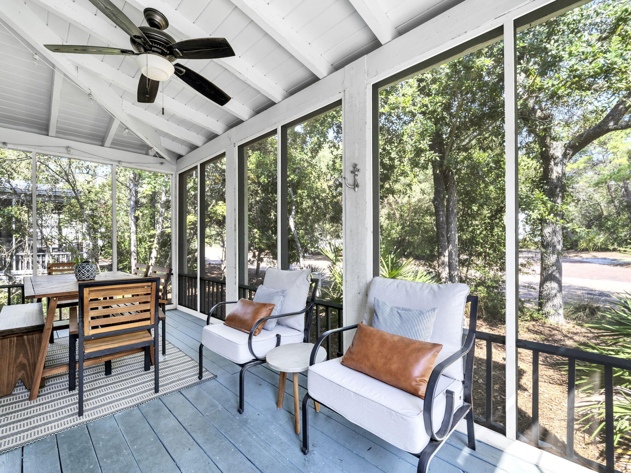 MAGNOLIA COTTAGES - Residential