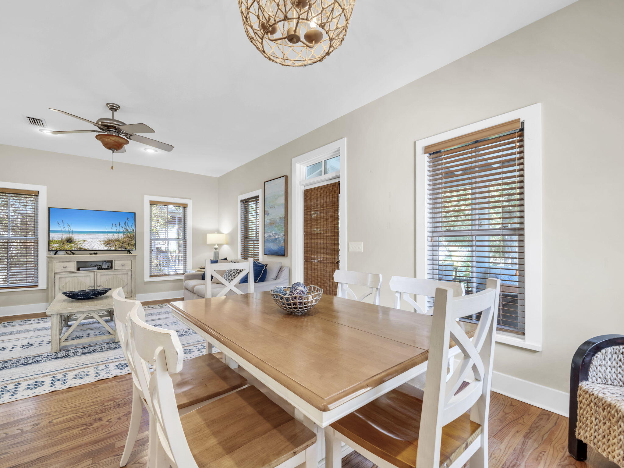 MAGNOLIA COTTAGES - Residential