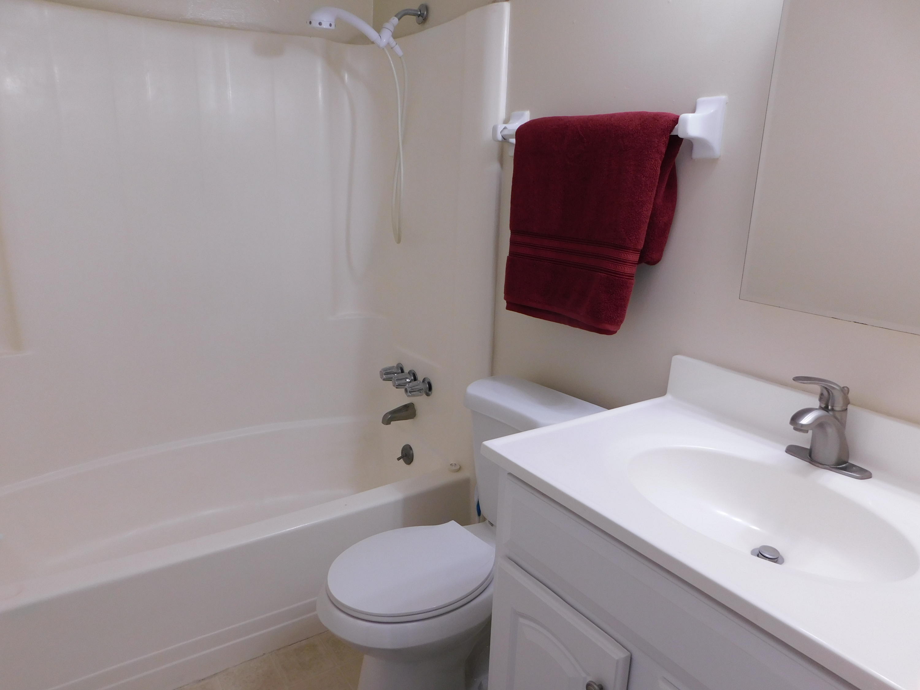 CEDARS CONDO - Residential