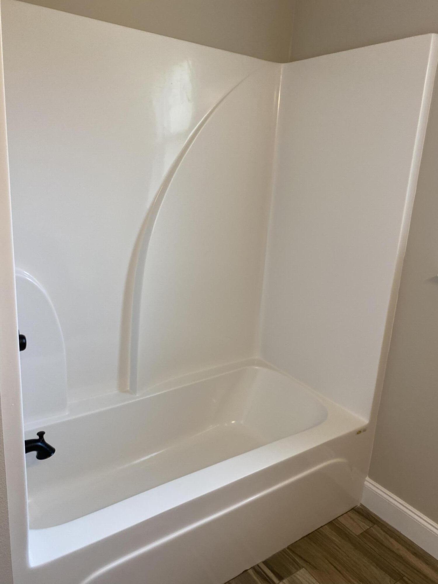 MCKENZIE MEADOWS - Residential