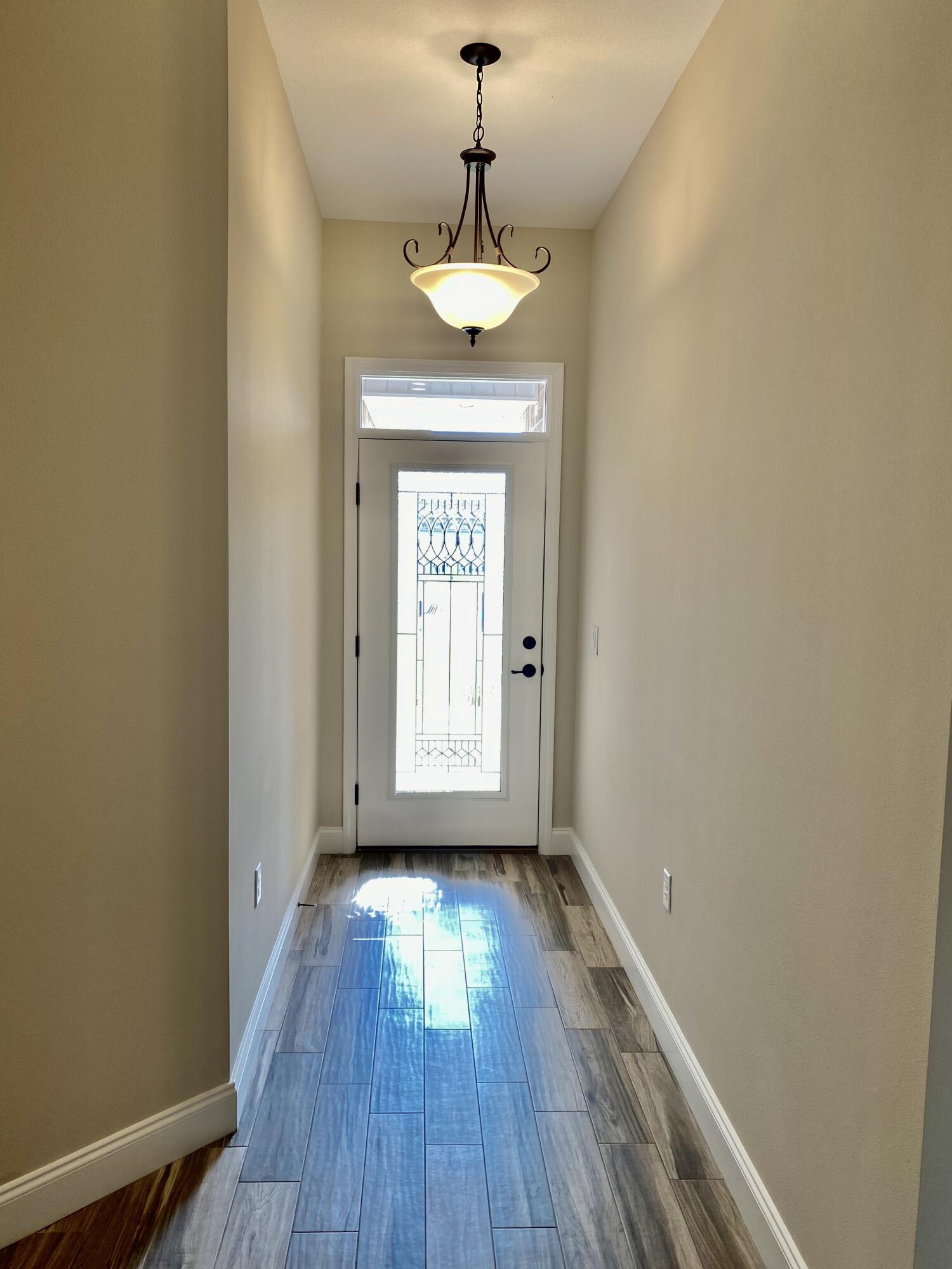 MCKENZIE MEADOWS - Residential