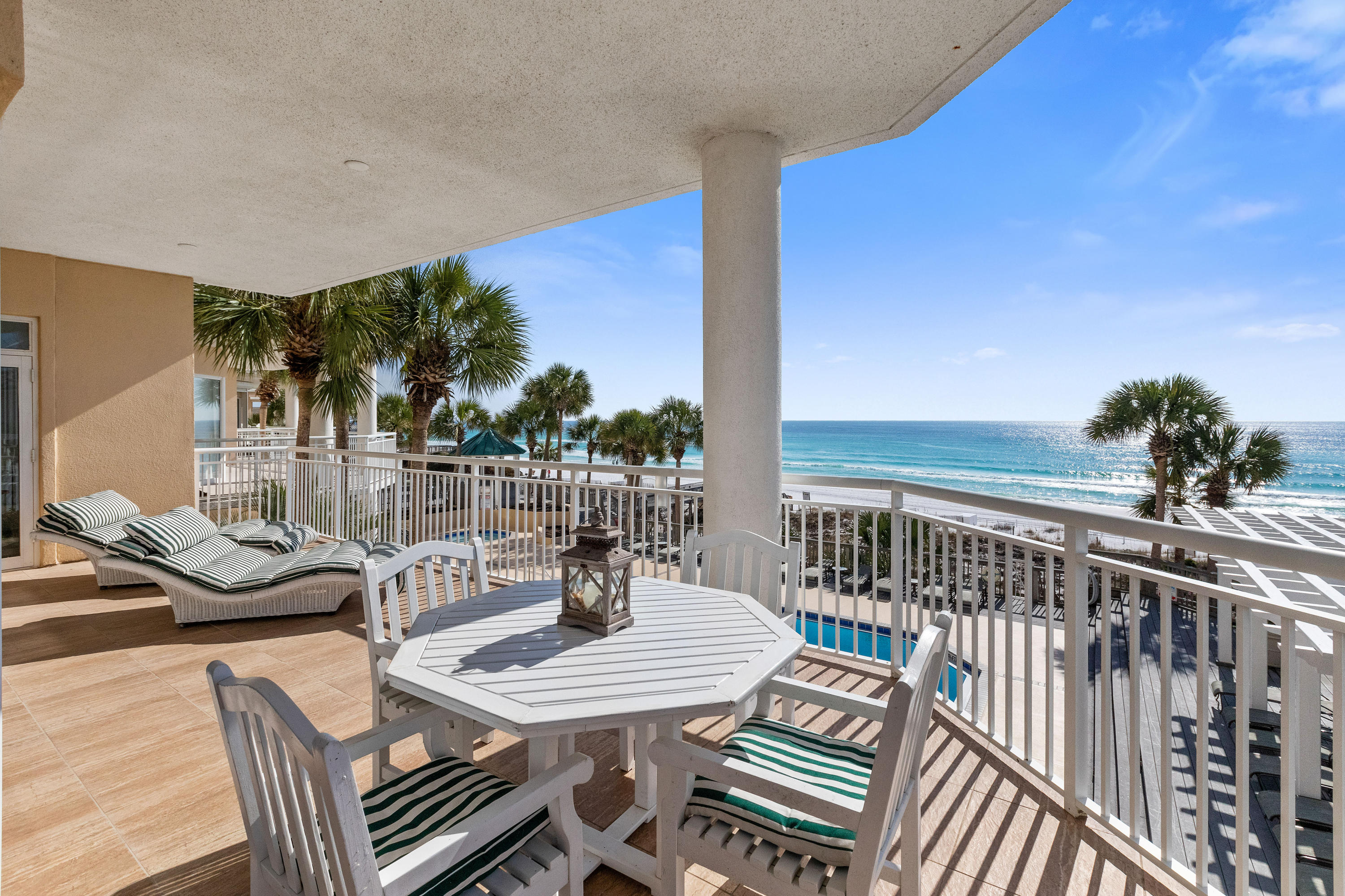 HIDDEN DUNES GRAND VILLAS - Residential