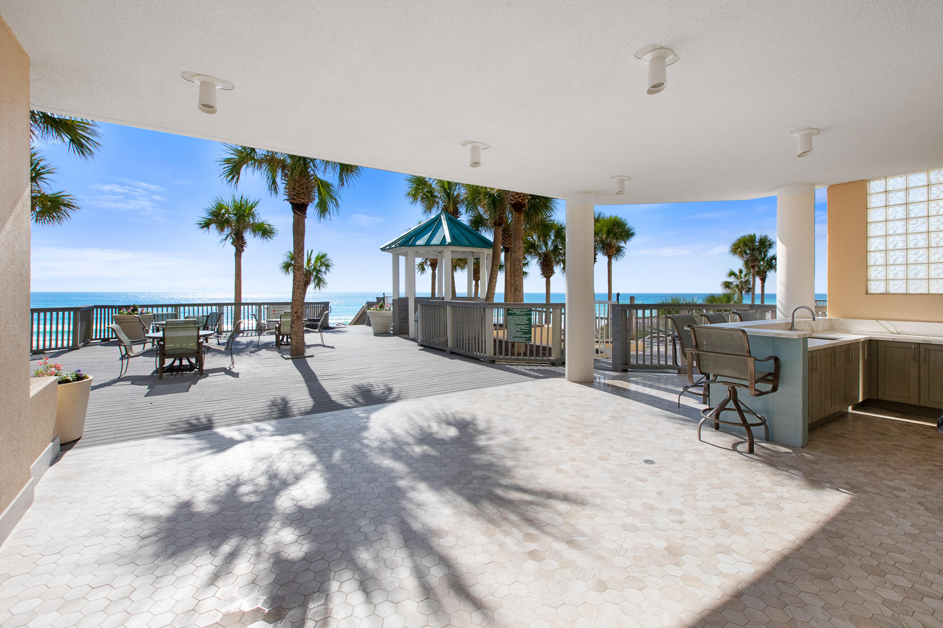 HIDDEN DUNES GRAND VILLAS - Residential