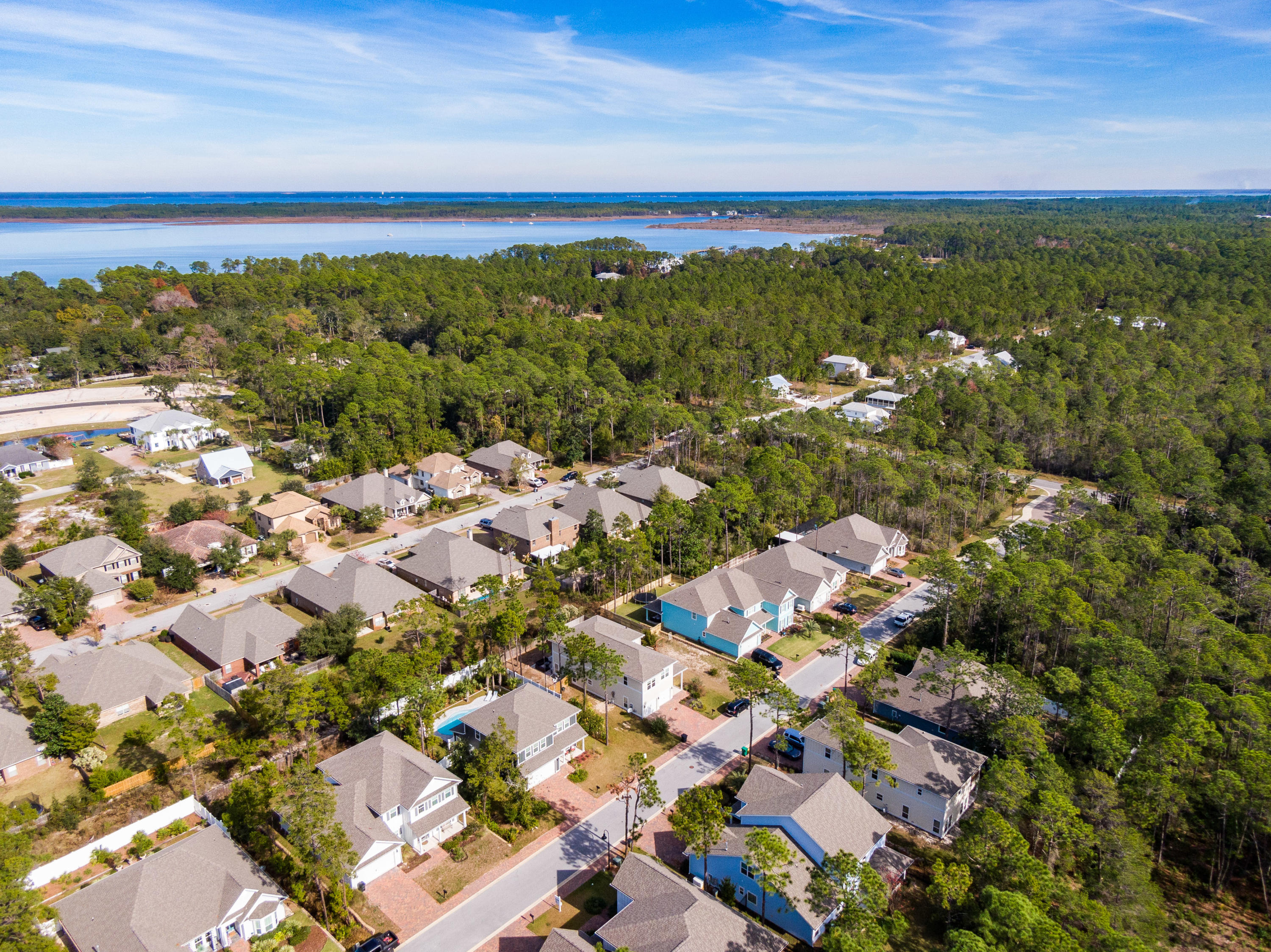 Mussett Bayou Manor - Residential