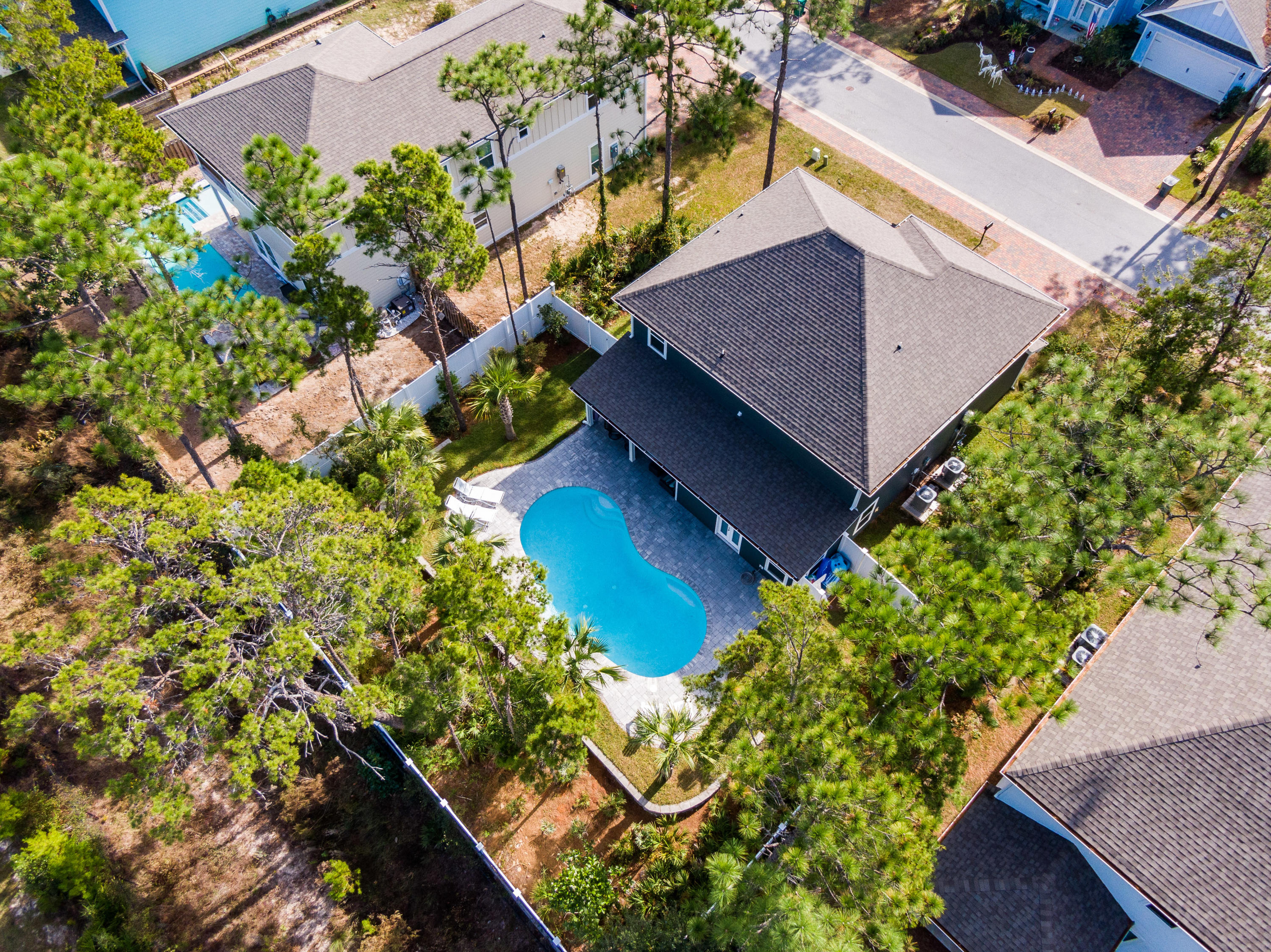 Mussett Bayou Manor - Residential