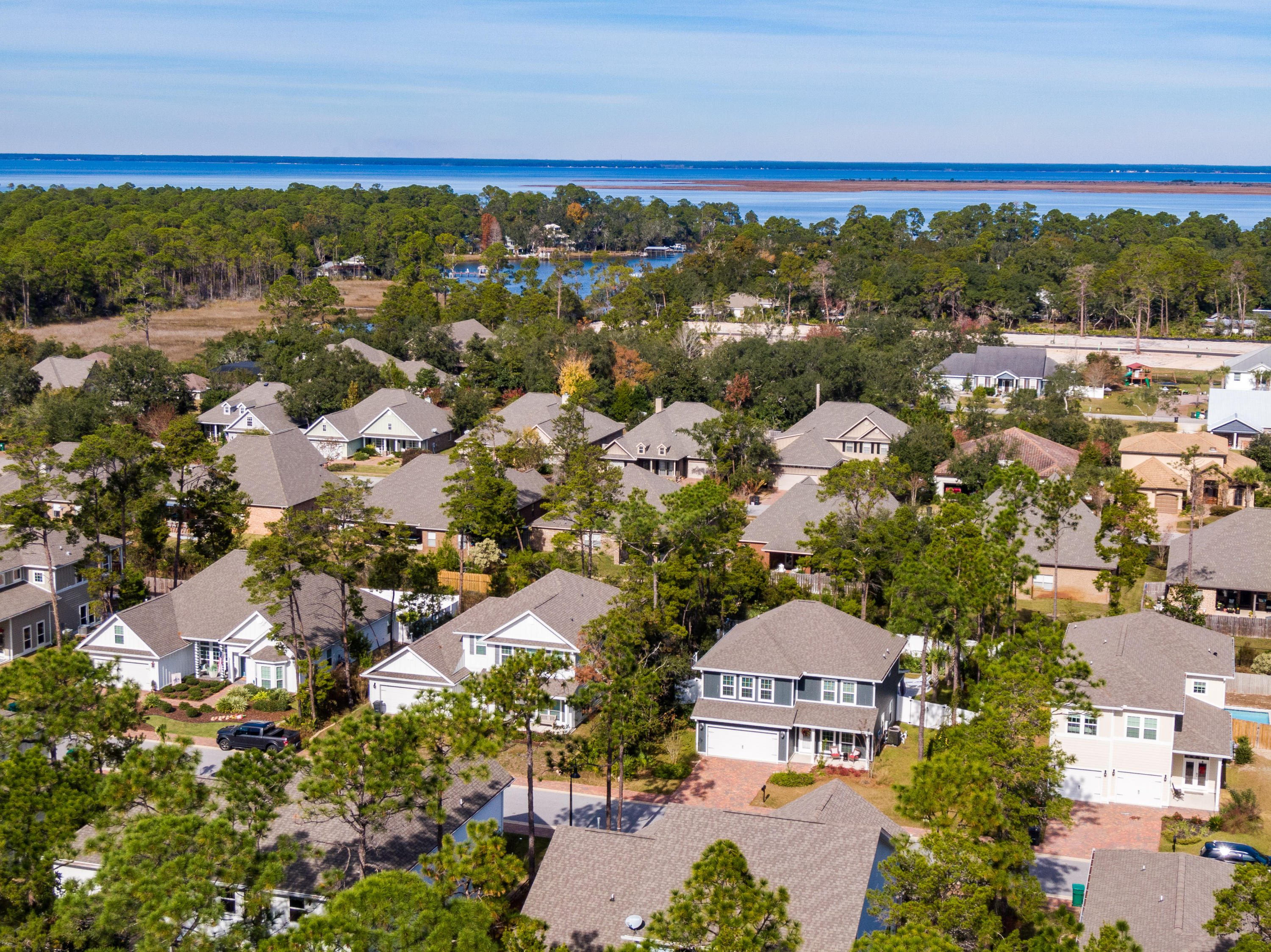 Mussett Bayou Manor - Residential