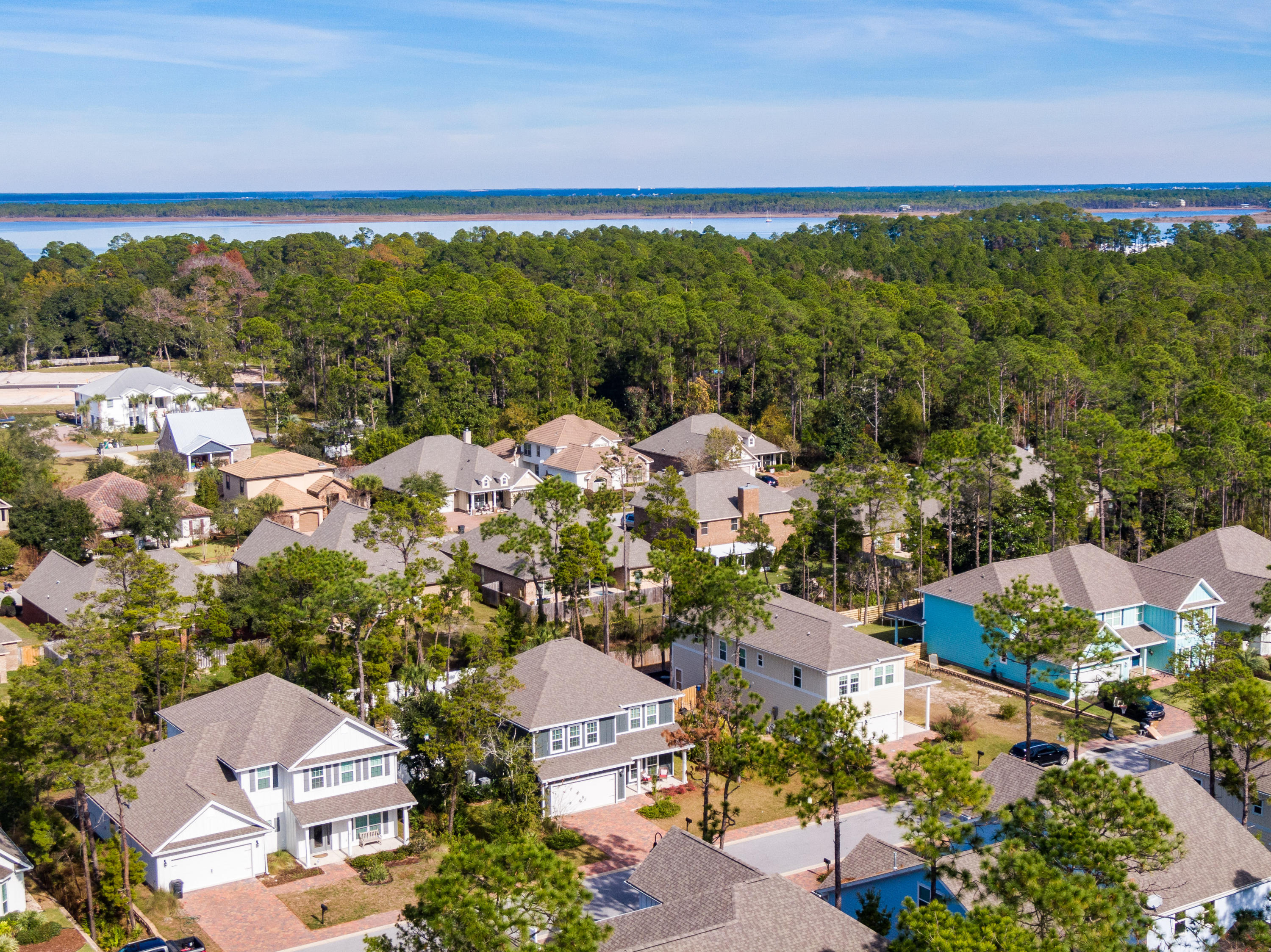 Mussett Bayou Manor - Residential