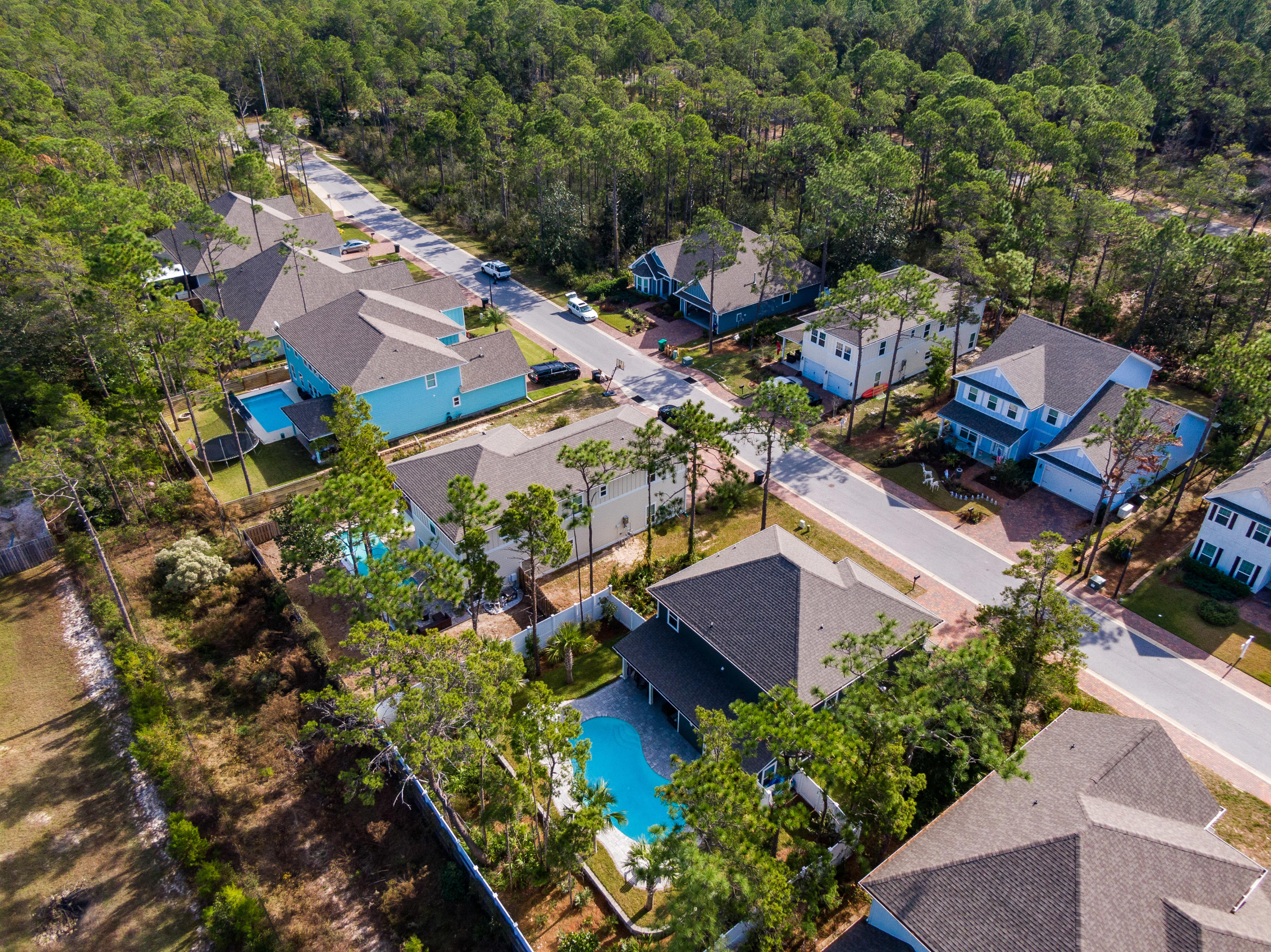 Mussett Bayou Manor - Residential