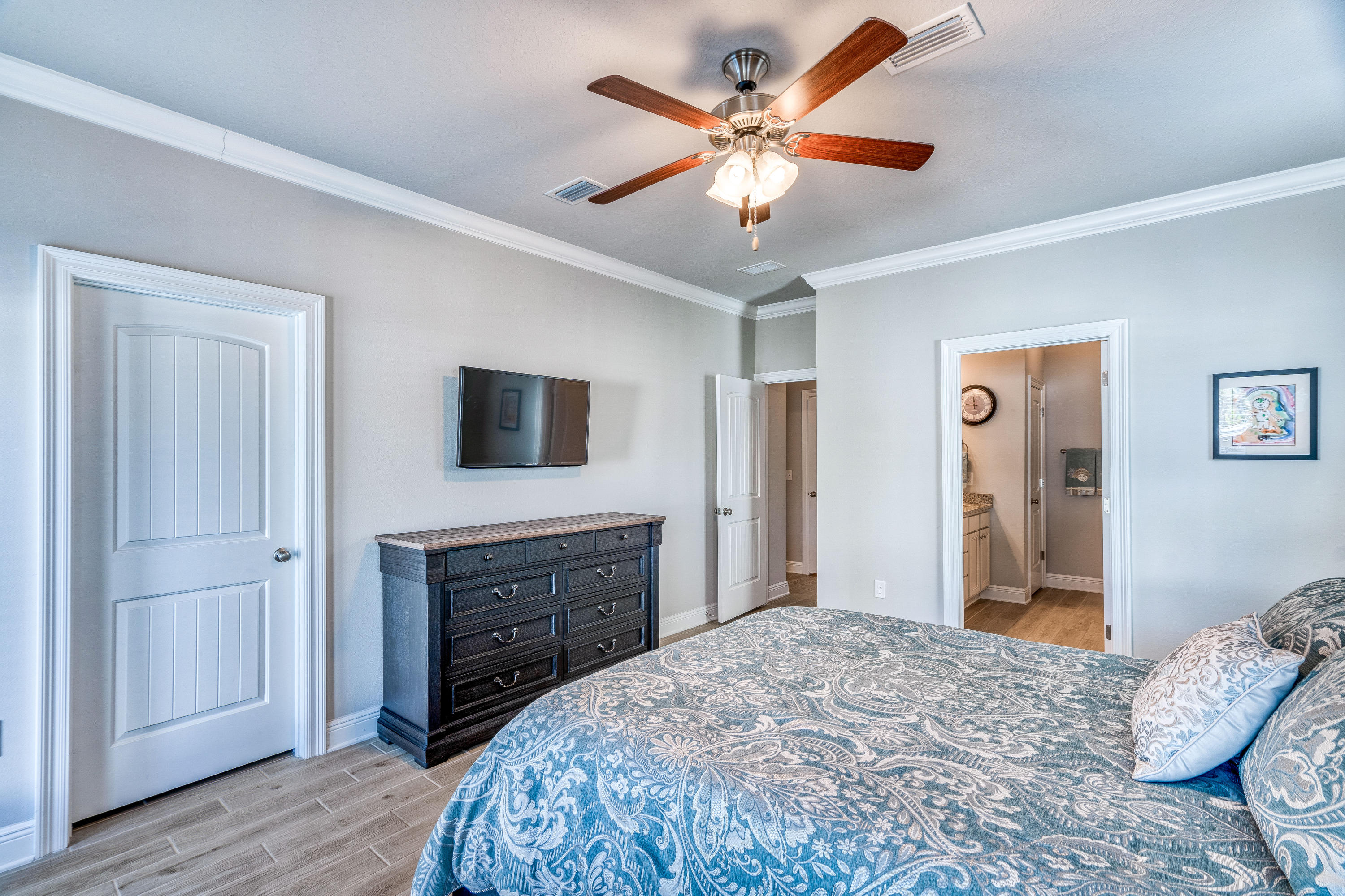 Mussett Bayou Manor - Residential