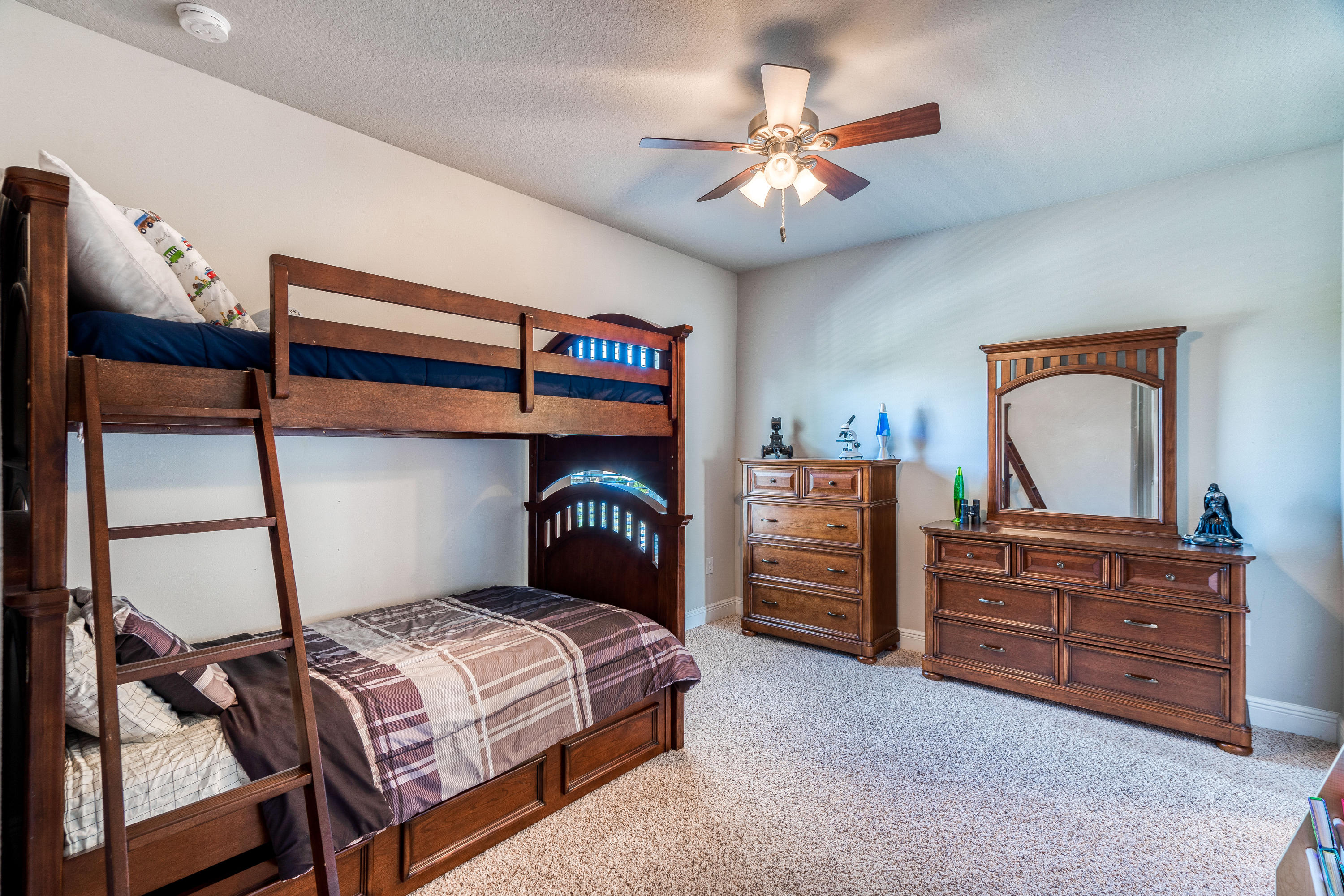 Mussett Bayou Manor - Residential